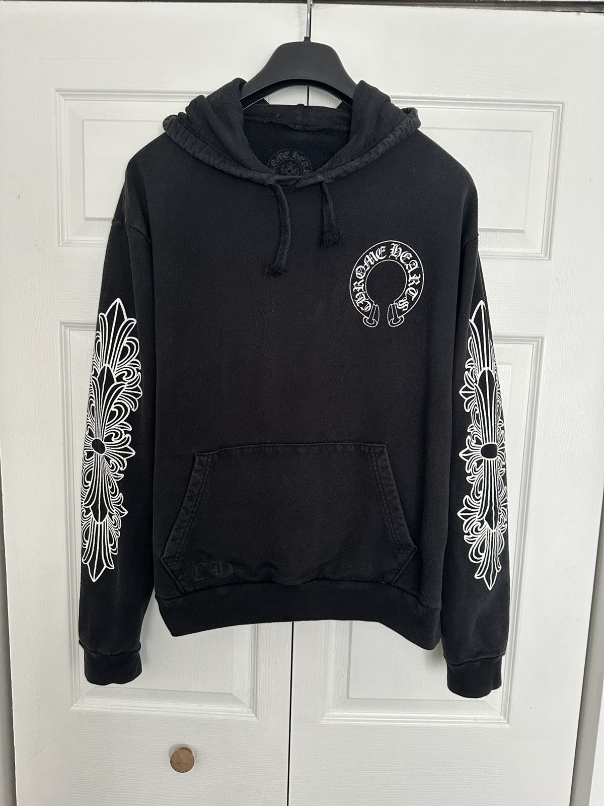 【Chrome Hearts】Horseshoe Hoodie★フーディ★Black Tie Dye Chrome Hearts Tie Dye Horseshoe Logo Hoodie – Justin Reed