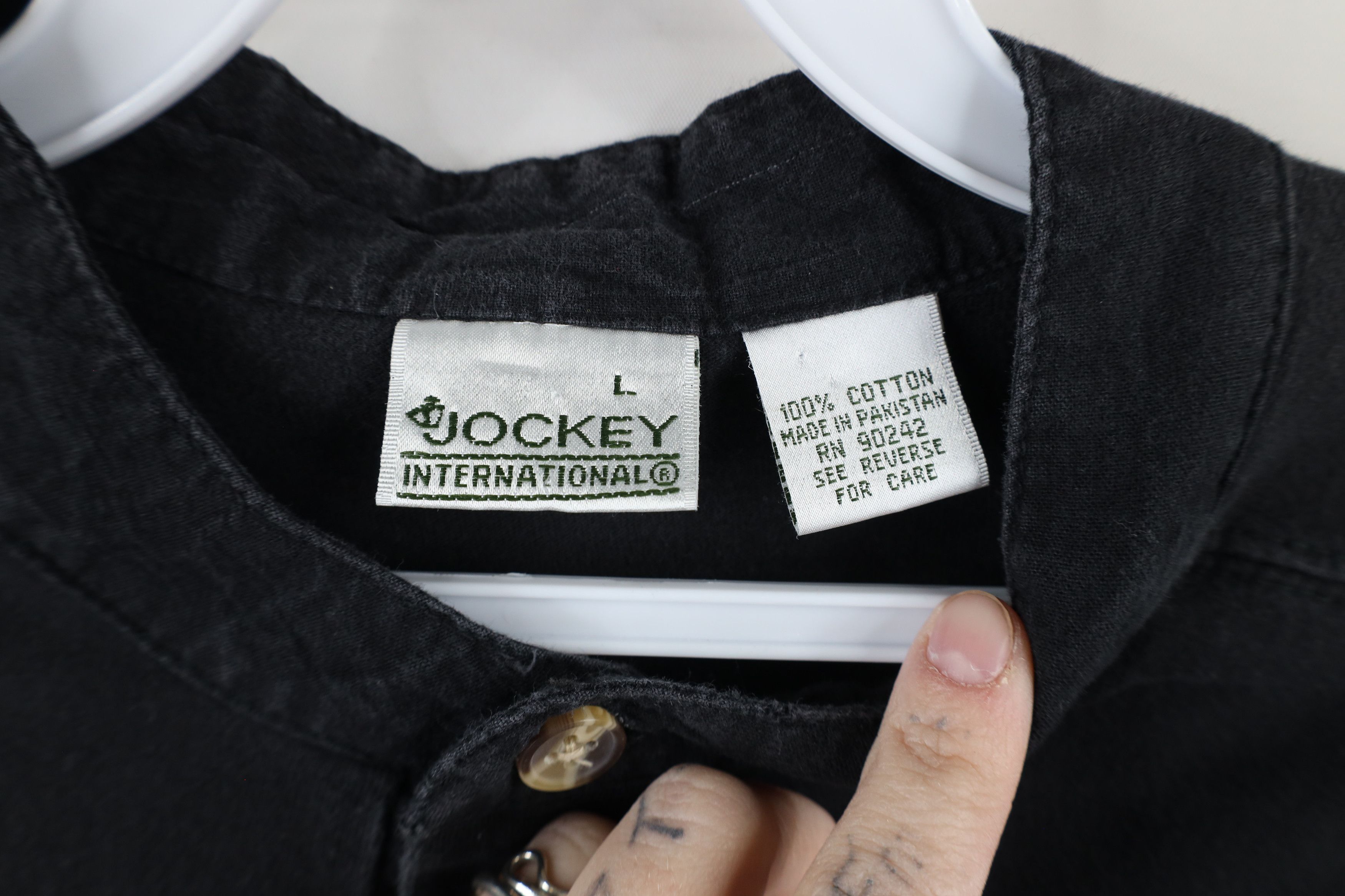 Vintage Vintage 90s Streetwear Short Sleeve Henley T-Shirt Black Size US L / EU 52-54 / 3 - 6 Thumbnail