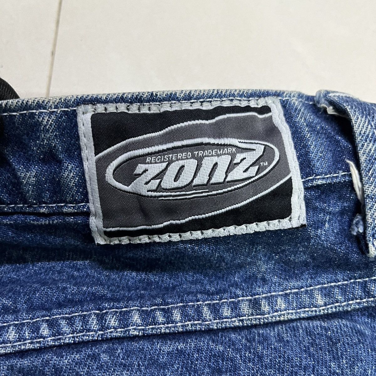 Vintage Vintage Zonz Y2K Baggy Jeans Size US 29 - 14 Thumbnail