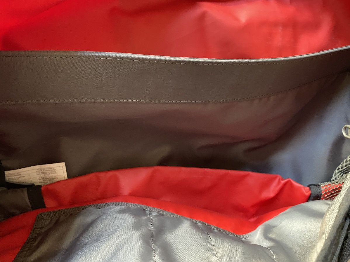 Chrome Industries × Timbuk2 Timbuk2 messenger bag multi color red chrome industries Size ONE SIZE - 4 Thumbnail
