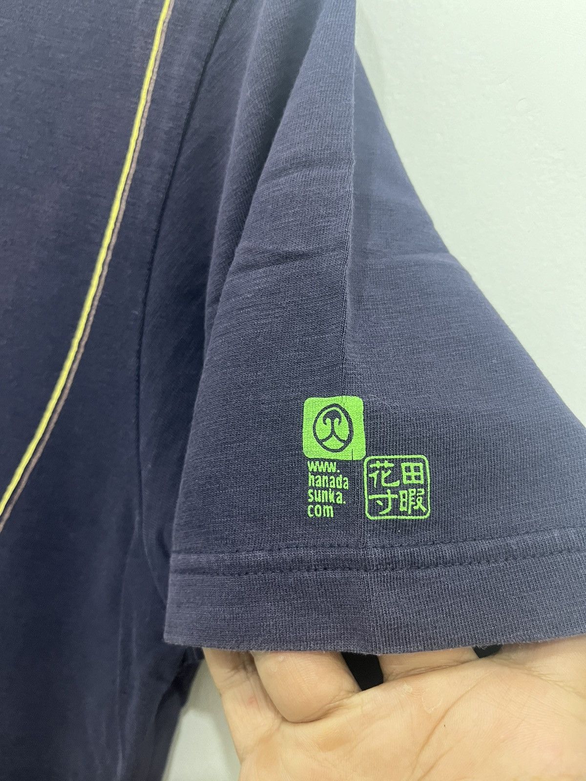 Japanese Brand Vintage Uniqlo Japanese Art Culture Graphic Style Tees Size US L / EU 52-54 / 3 - 3 Thumbnail
