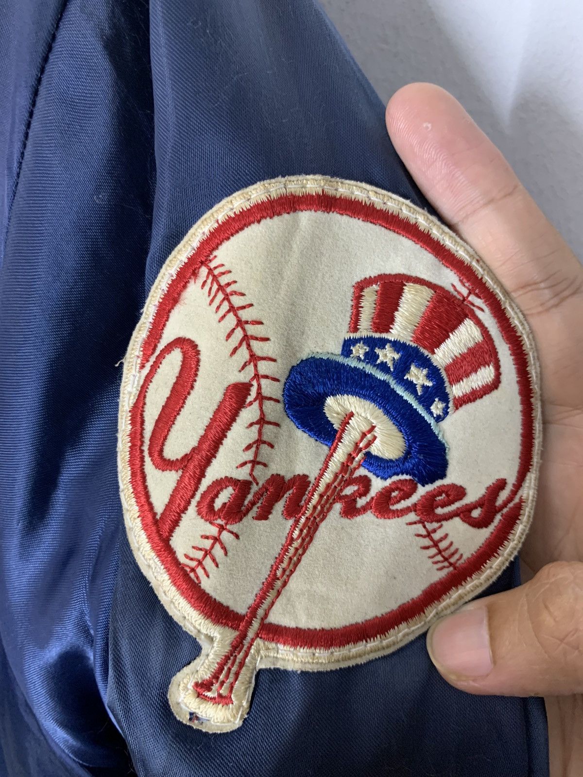 New York Yankees Vintage 70’s NY Yankees Satin Varsity Jacket Size US M / EU 48-50 / 2 - 15 Thumbnail