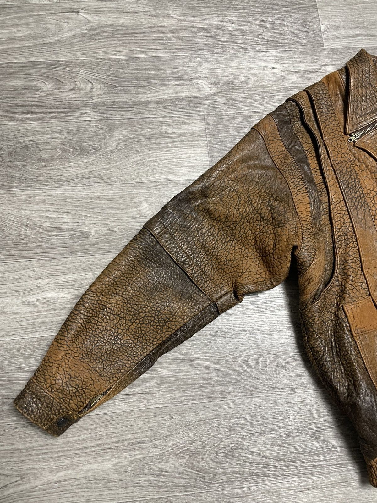 Leather Vintage Leather Brown Patterned Bomber Jacket 90s Size US M / EU 48-50 / 2 - 4 Thumbnail