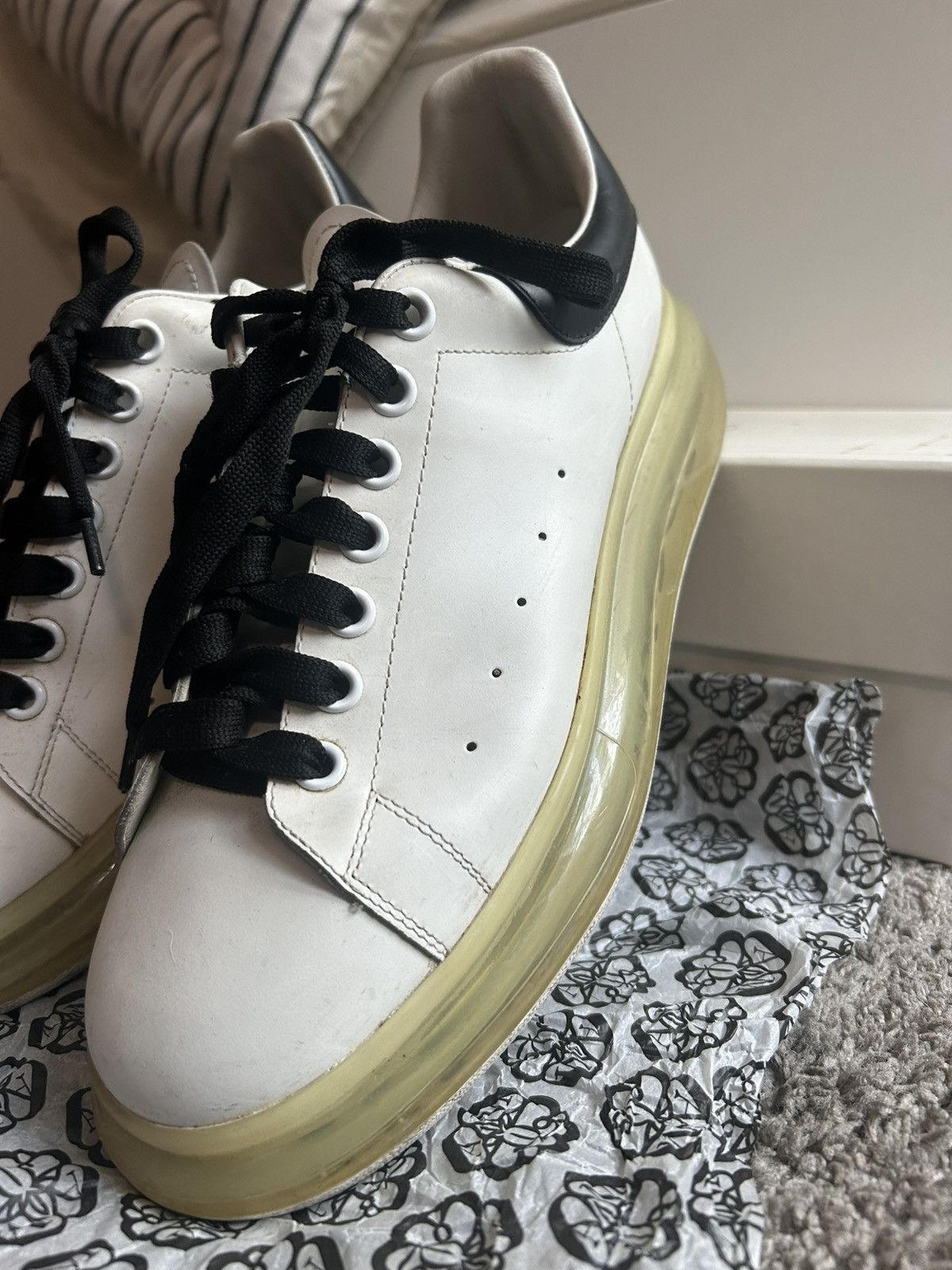 Alexander McQueen Alexander McQueen B&W Transparent Sole Sneakers Size US 10.5 / EU 43-44 - 2 Thumbnail