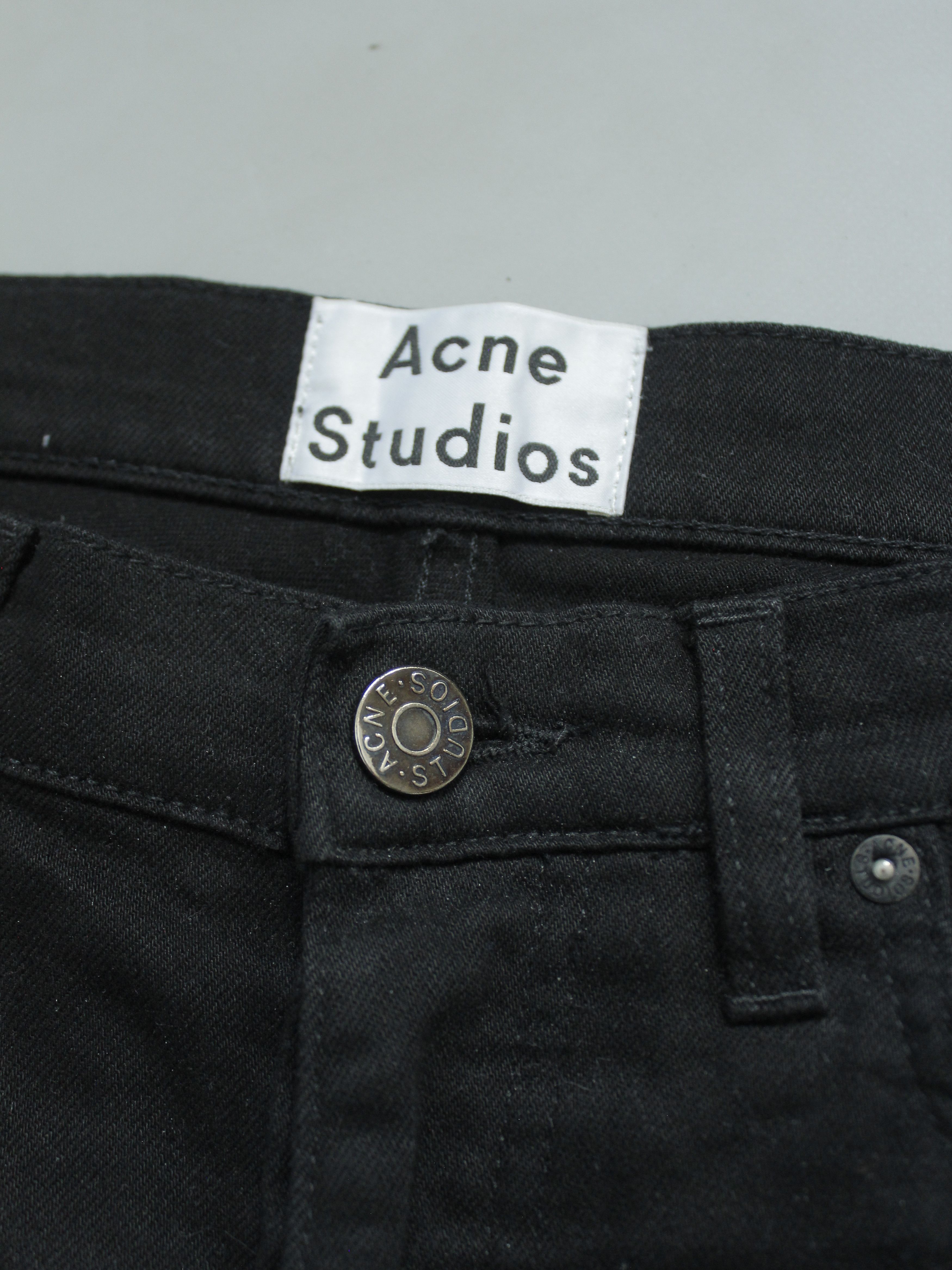 ACNE STUDIOS TOWN STAY CASH BLACK JEANS