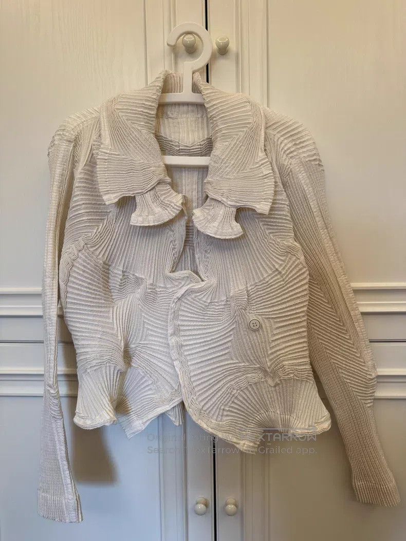 Issey Miyake Issey Miyake Puff Top Size M / US 6-8 / IT 42-44 - 1 Thumbnail