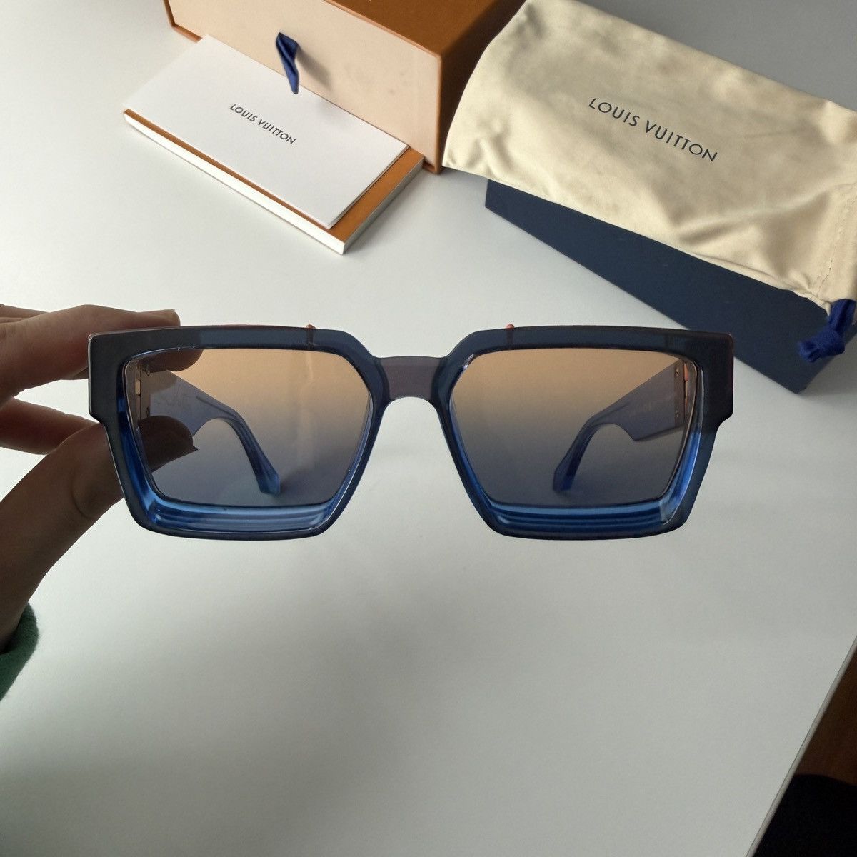 Louis Vuitton LV - Millionaire Shades by Pharrell Size ONE SIZE - 3 Thumbnail
