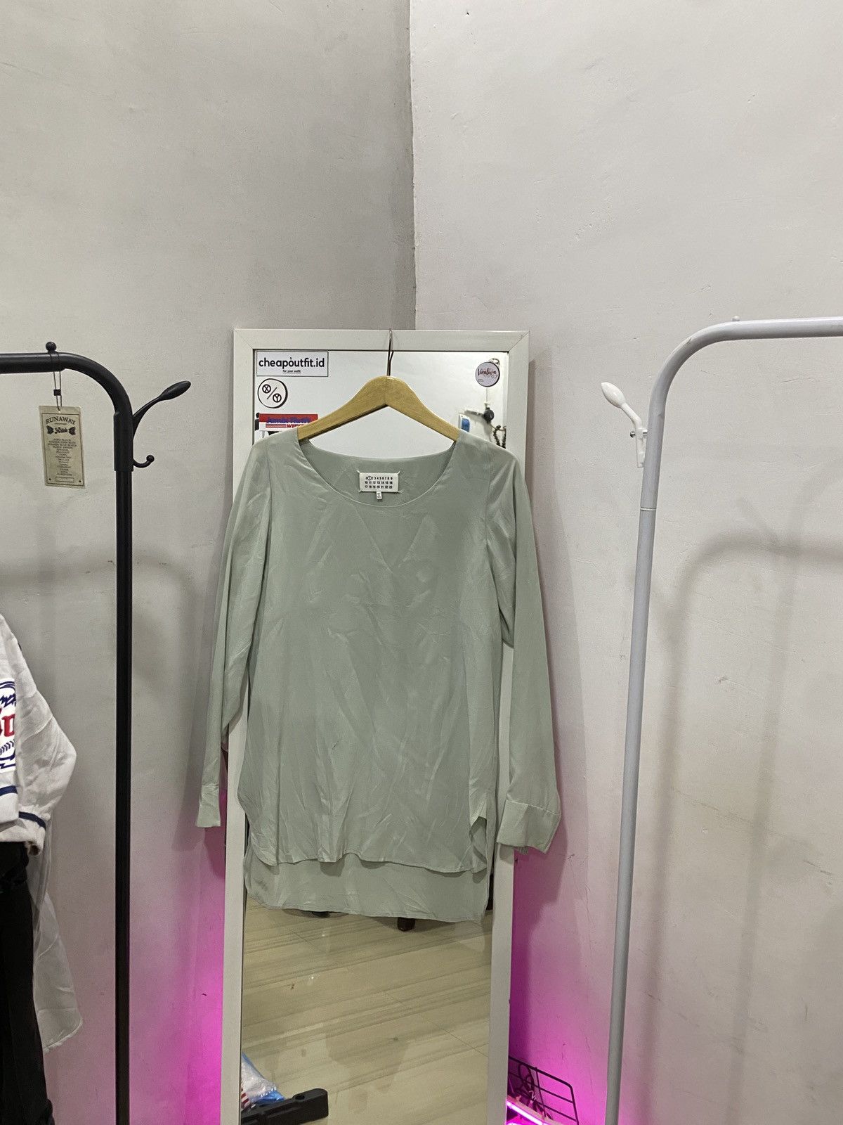 Maison Margiela Maison Margiela Blouse Size M / US 6-8 / IT 42-44 - 1 Thumbnail