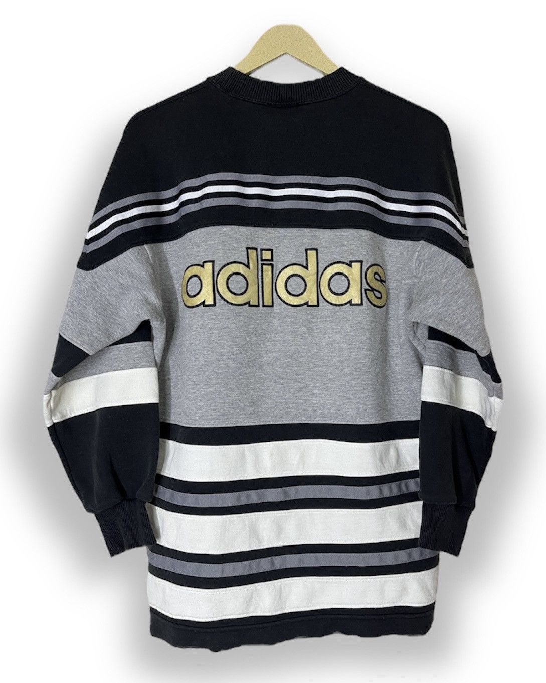 Adidas Super Rare Vintage Adidas 3 Stripes Descente Made In Japan Size US L / EU 52-54 / 3 - 2 Thumbnail