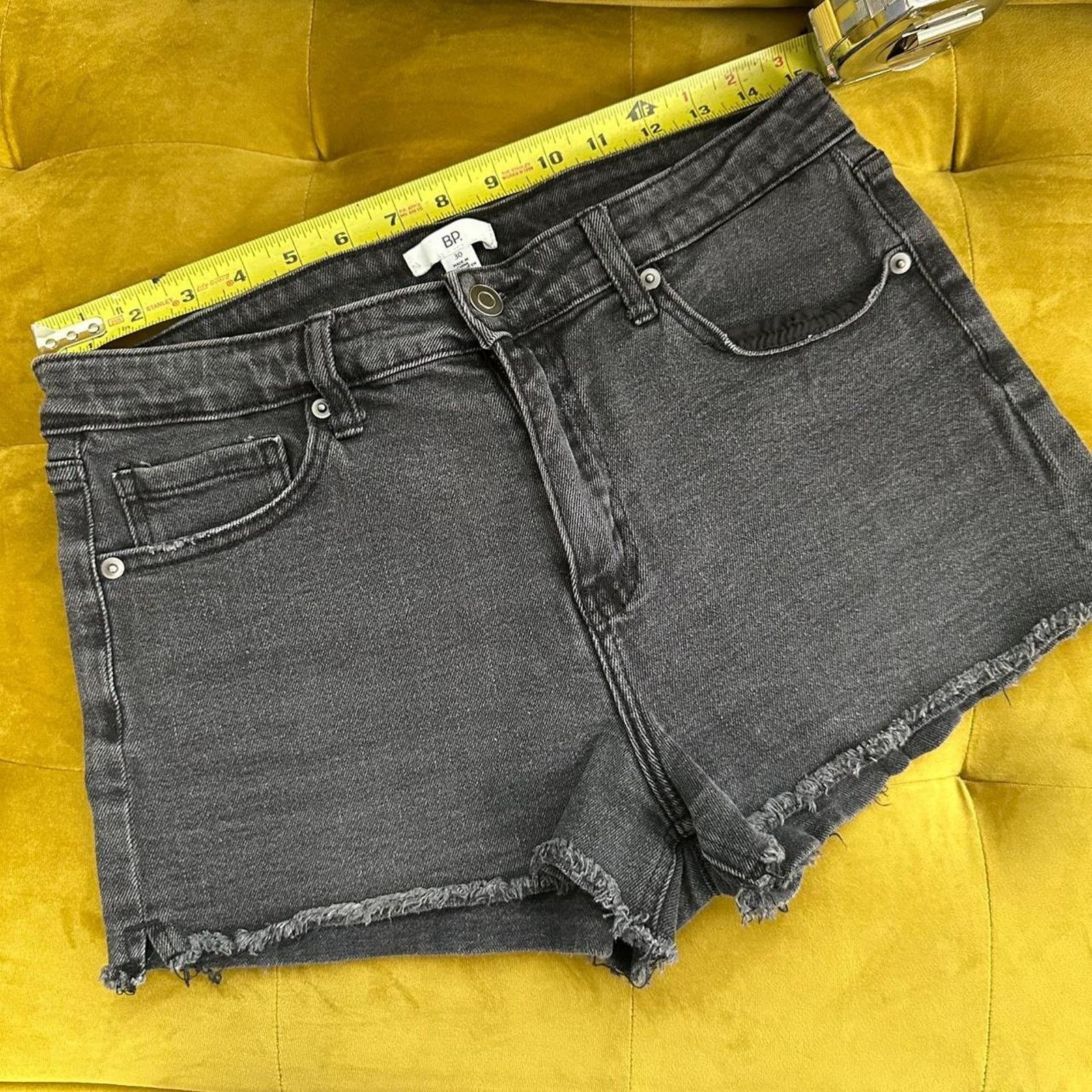 Other Black denim shorts with raw Size 30" / US 8 / IT 44 - 1 Thumbnail