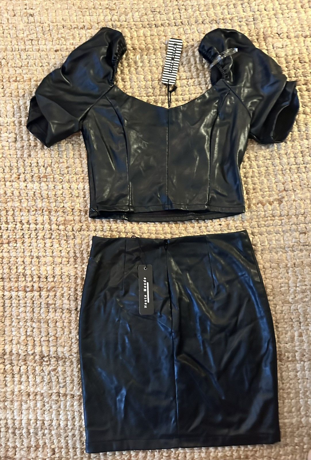 Other HAUTE MONDE BLACK FAUX LEATHER PUFF SLEEVE TOP & MINI SKIRT Size 27" / US 4 / IT 40 - 4 Thumbnail