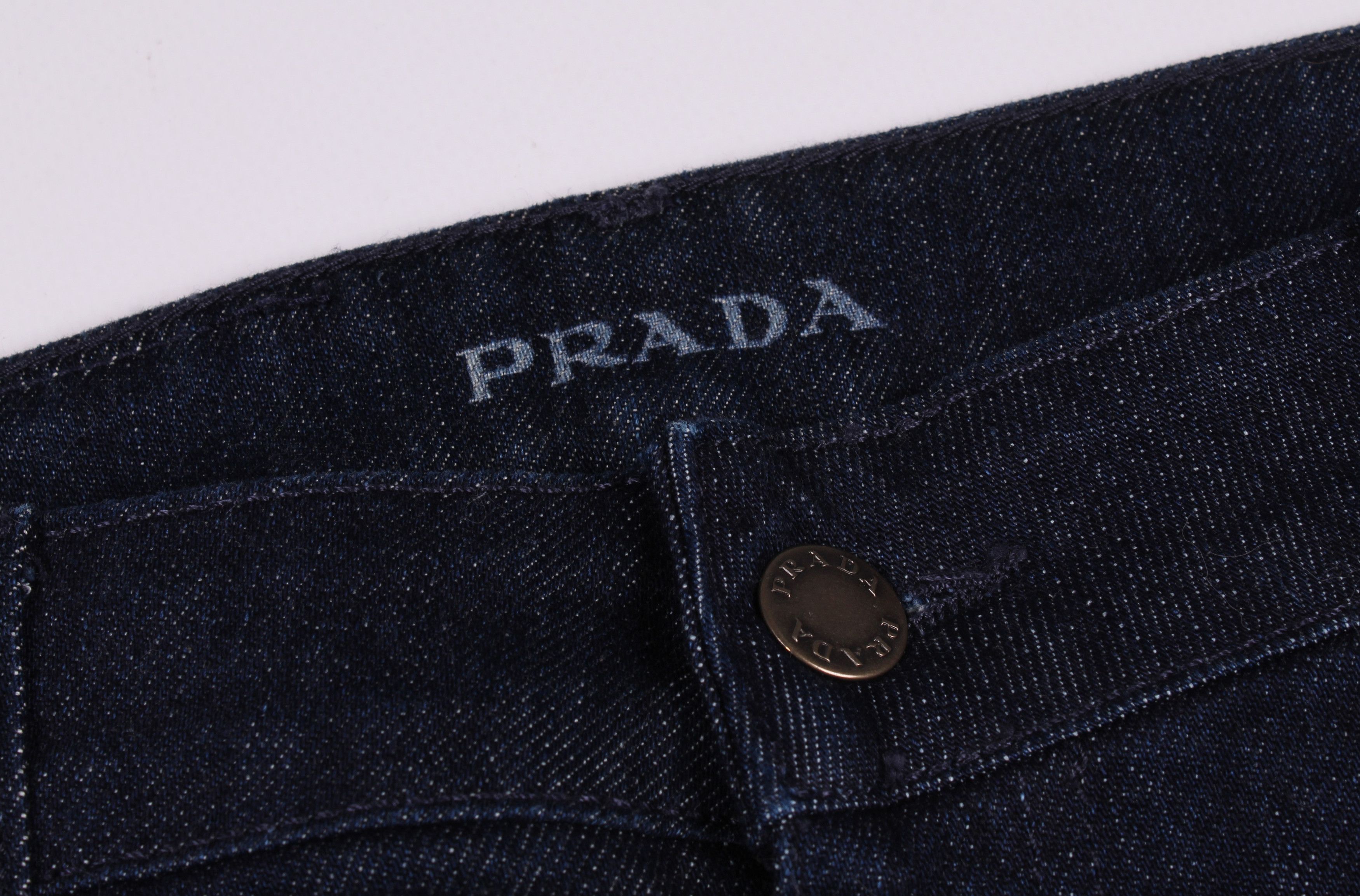 Prada Vintage Prada Small Logo Denim Jeans Size 30" / US 8 / IT 44 - 5 Thumbnail