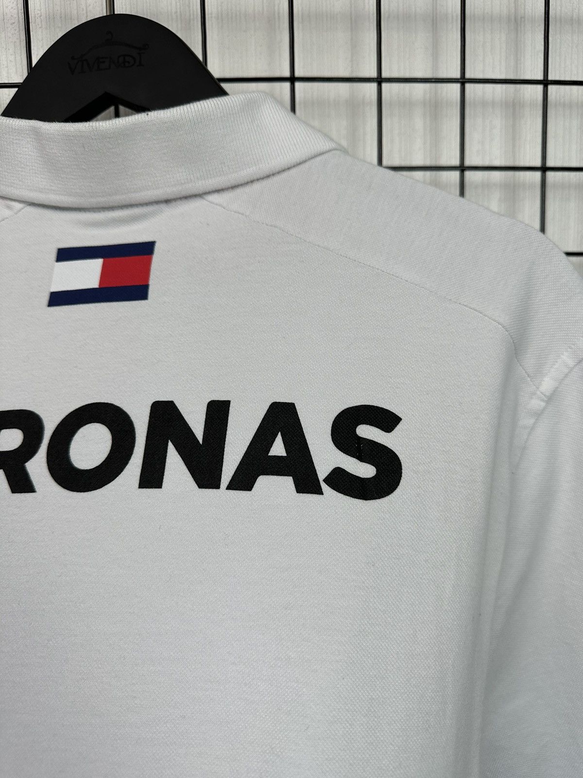 Formula 1 × Mercedes-Benz Mercedes AMG Benz Formula uno Petronas Men XL White T shitrt Size US XL / EU 56 / 4 - 16 Thumbnail