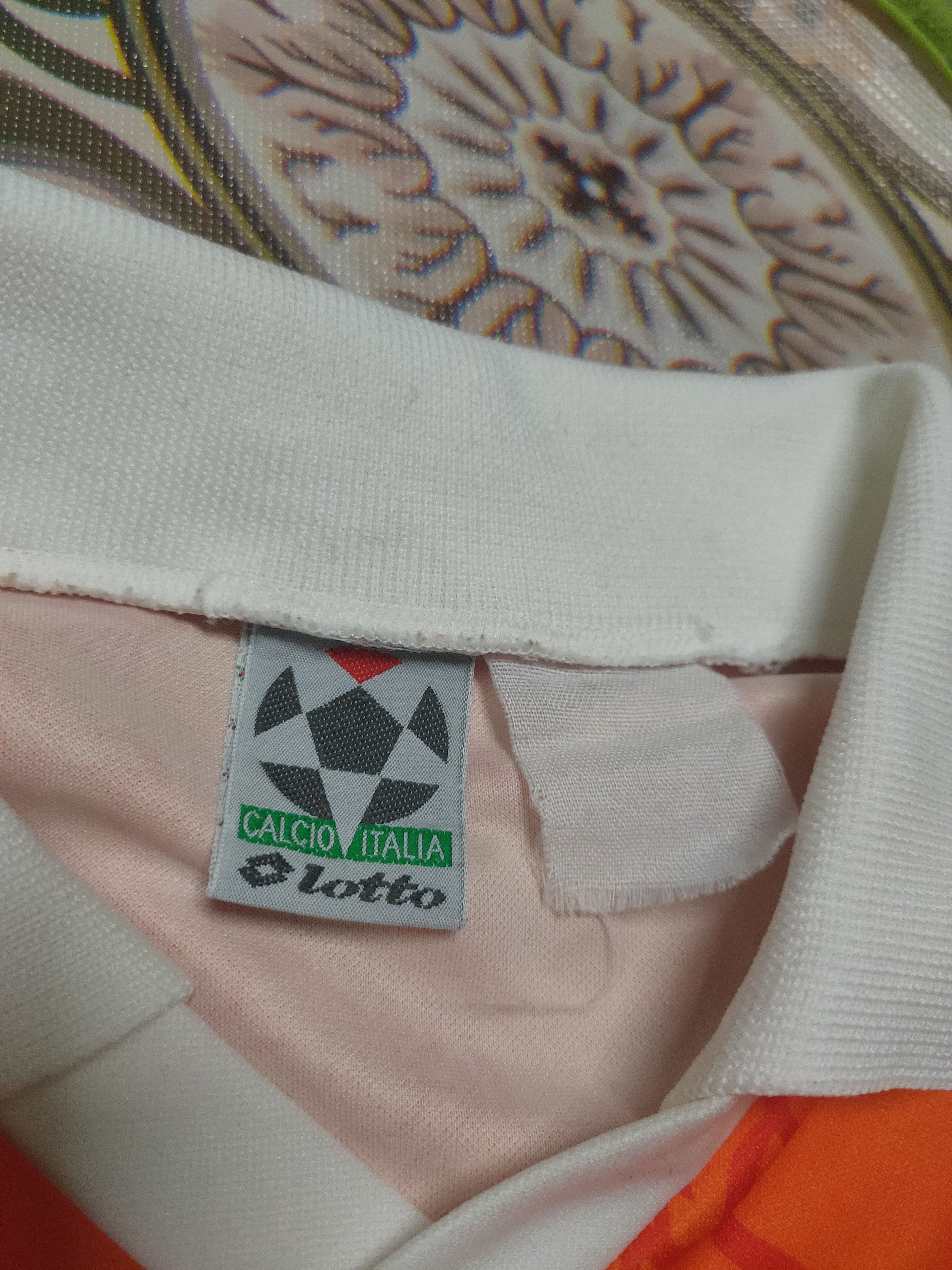 Vintage Vintage 94/95 Netherlands home jersey Size US M / EU 48-50 / 2 - 5 Thumbnail
