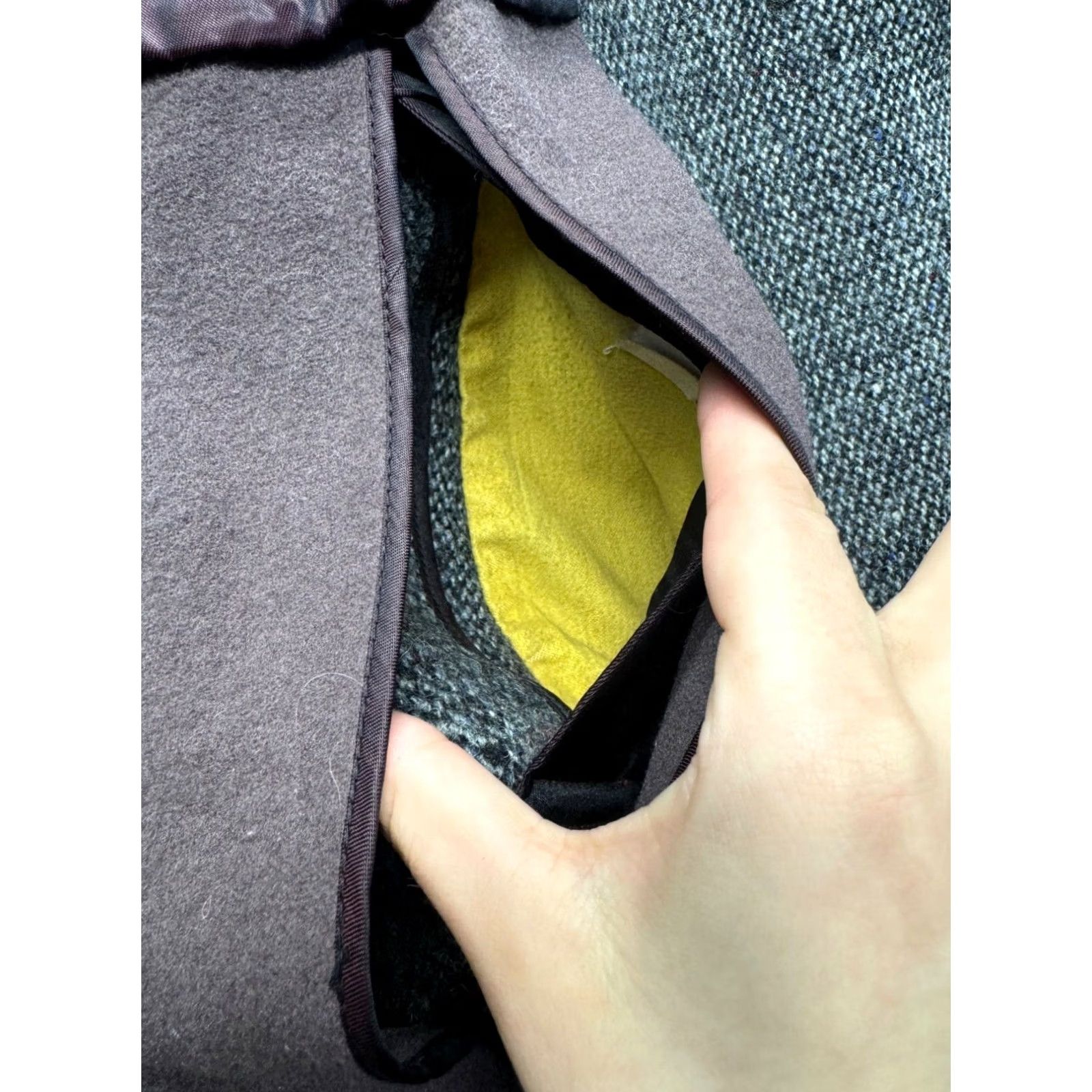 Harris Tweed VINTAGE Harris Tweed Handwoven Jacket Men's 40 Grey Wool Overcoat 100% Virgin Scottish Wool Harris Tweed Mens Jacket Size US XXS / EU 40 - 6 Thumbnail