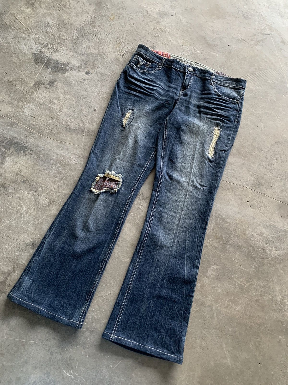 flare japanese patchwork jeans floral lace backpocket