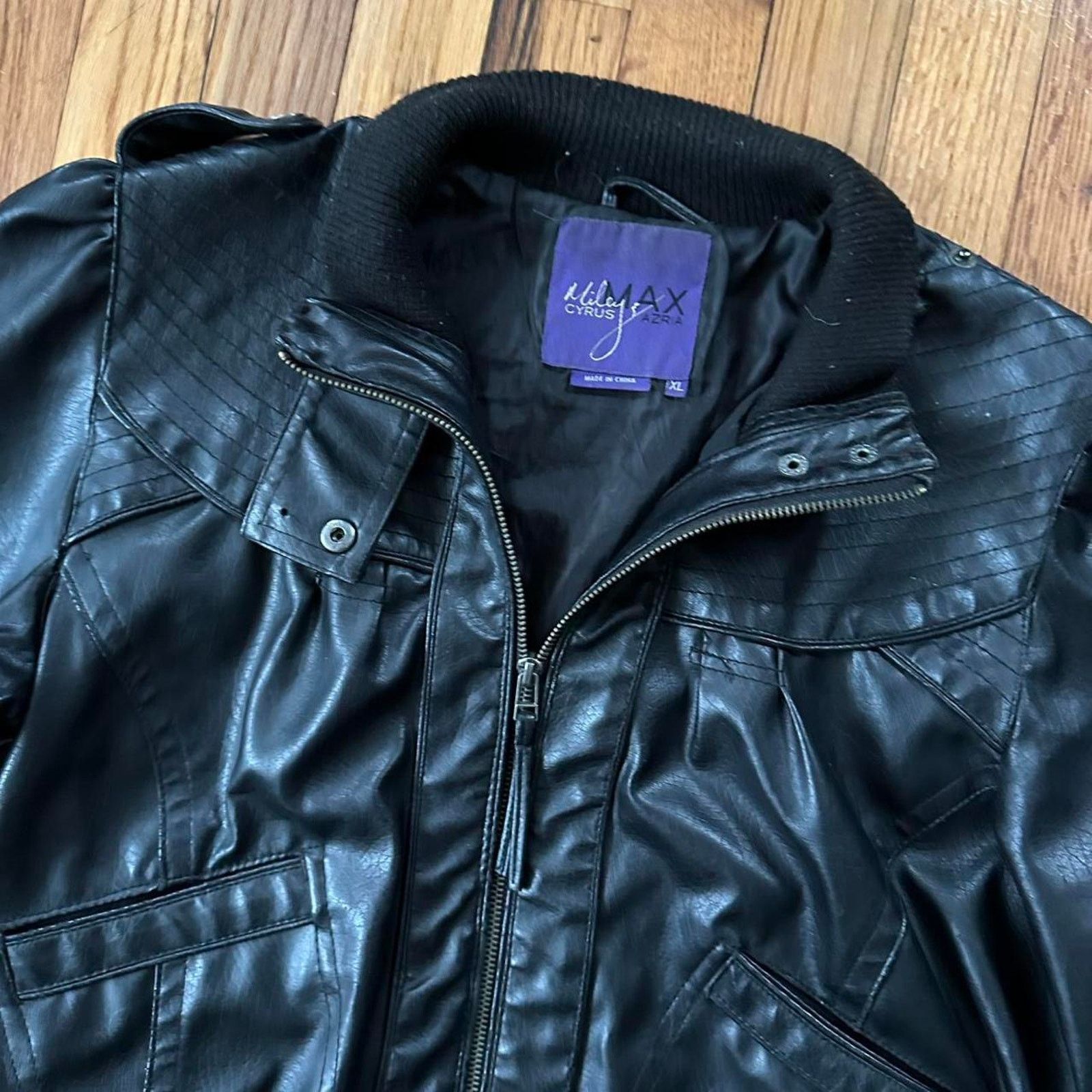 Bcbgmaxazria Miley Cyrus Max Azria Faux Leather Jacket Full Zip size XL Size XL / US 12-14 / IT 48-50 - 5 Thumbnail