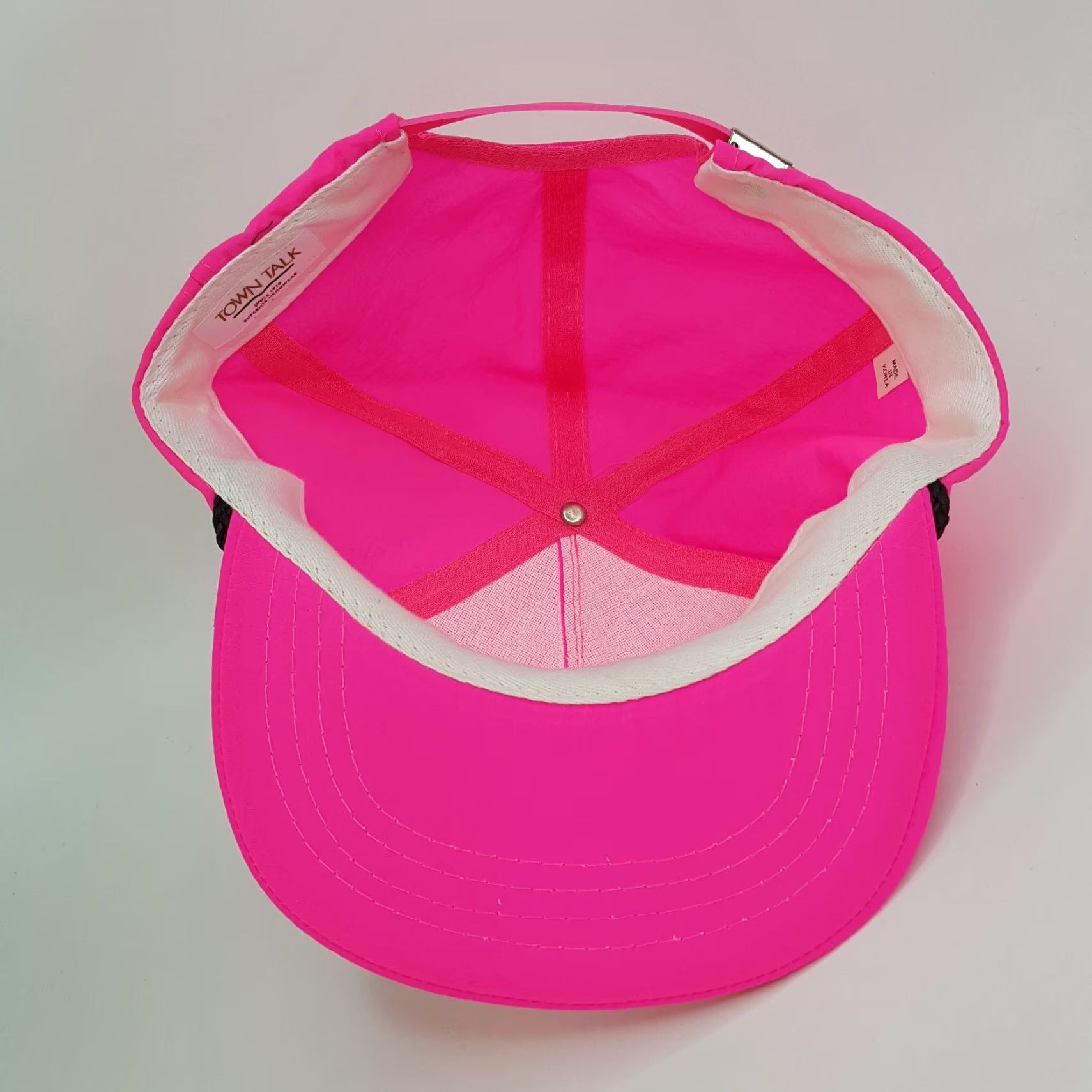 Vintage VINTAGE 80s Neon Pink Trucker Hat Town Talk Adjustable Snapback Cap Navy USA Rose Pink Logo Embroidered Plain Solid Pattern Hat Mens Size ONE SIZE - 7 Thumbnail