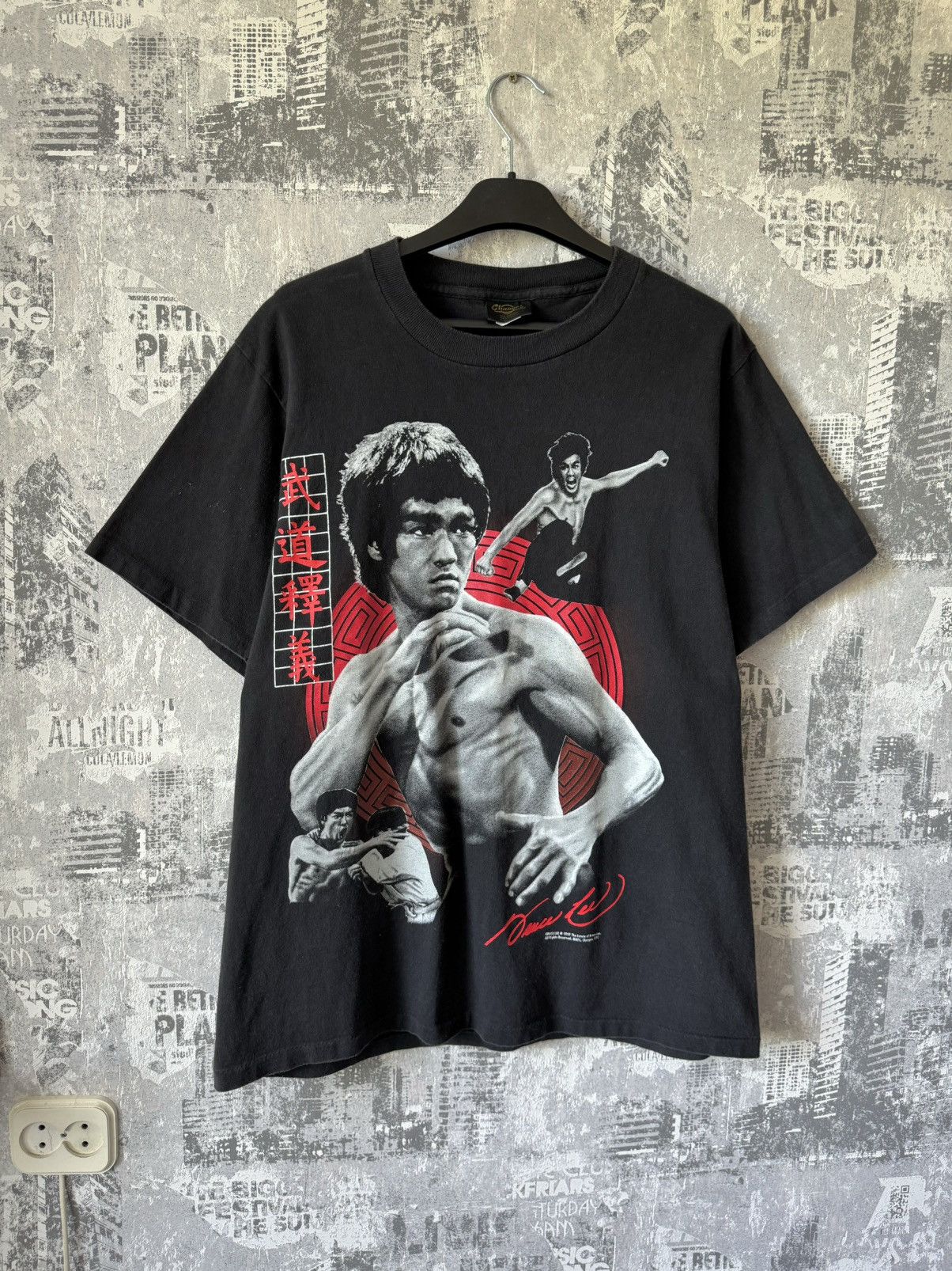 Band Tees Vintage 1997 Bruce Lee Movie T-Shirt Size US L / EU 52-54 / 3 - 2 Thumbnail