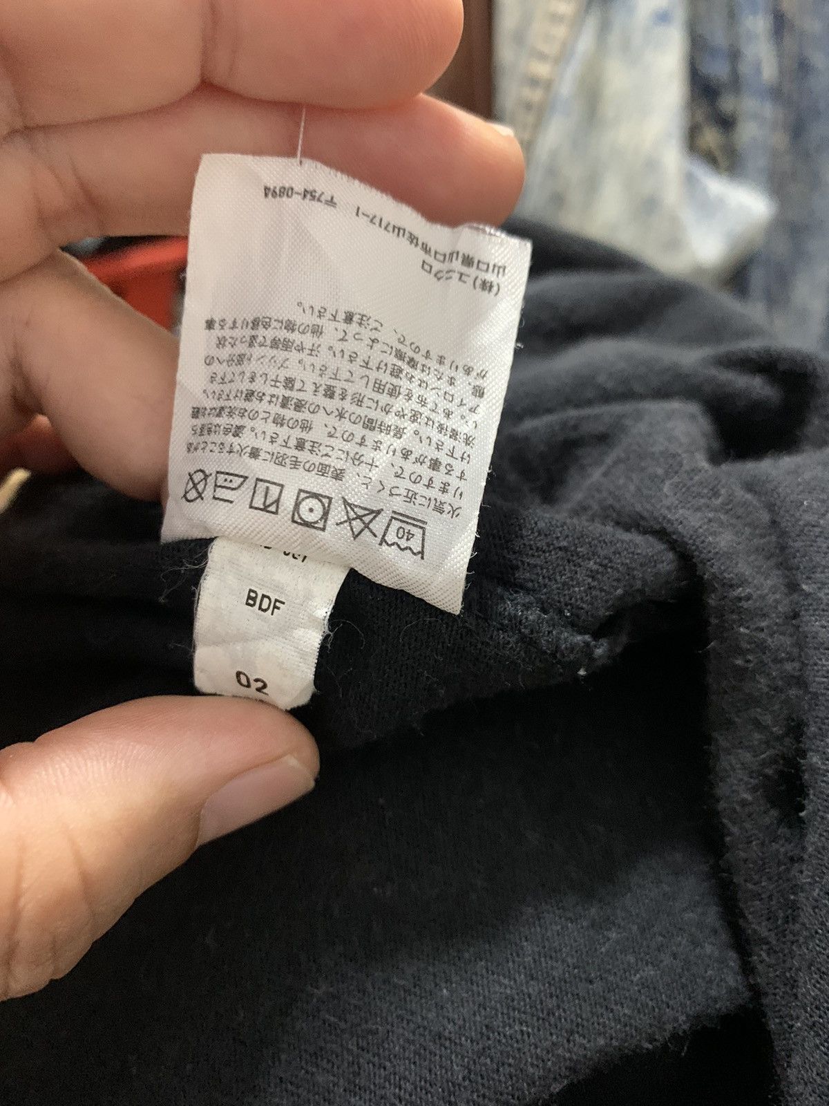 Japanese Brand Uniqlo x Nintendo UTGP 17 tshirt Size US L / EU 52-54 / 3 - 11 Thumbnail