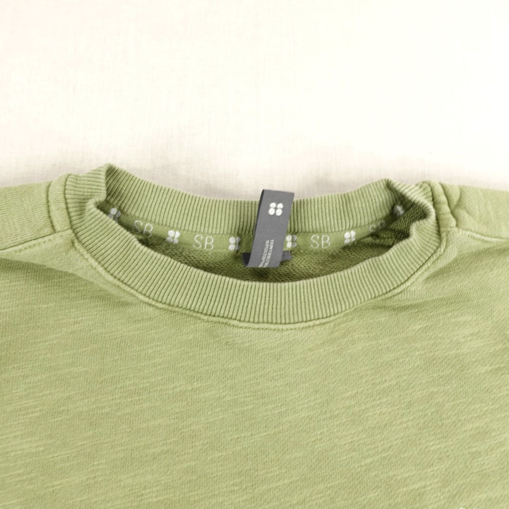 Sweaty Betty VINTAGE Sweaty Betty Sweatshirt Women Small Green Pullover Crewneck Knit Solid Logo Athletic Casual Activewear Size S / US 4 / IT 40 - 2 Thumbnail