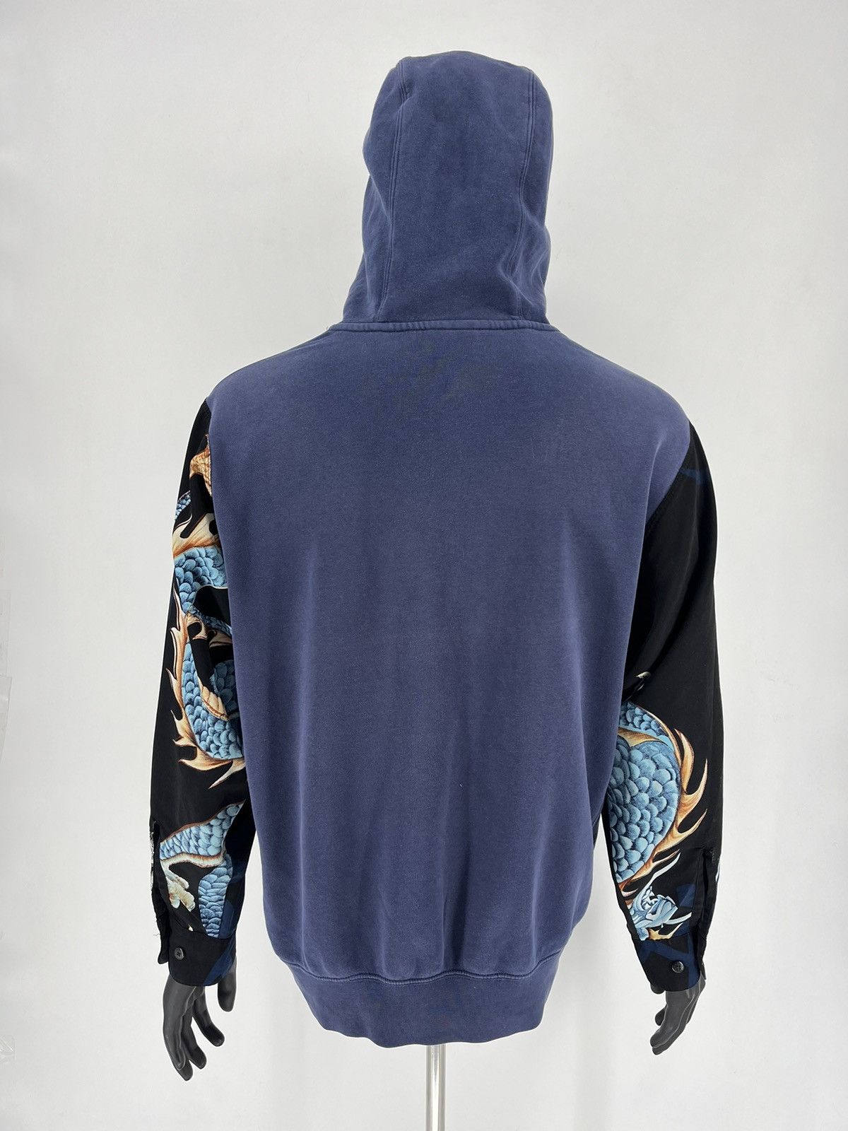 Nike Nike Hoodie with Large Center Logo and 90s Japanese Dragon Size US M / EU 48-50 / 2 - 10 Thumbnail