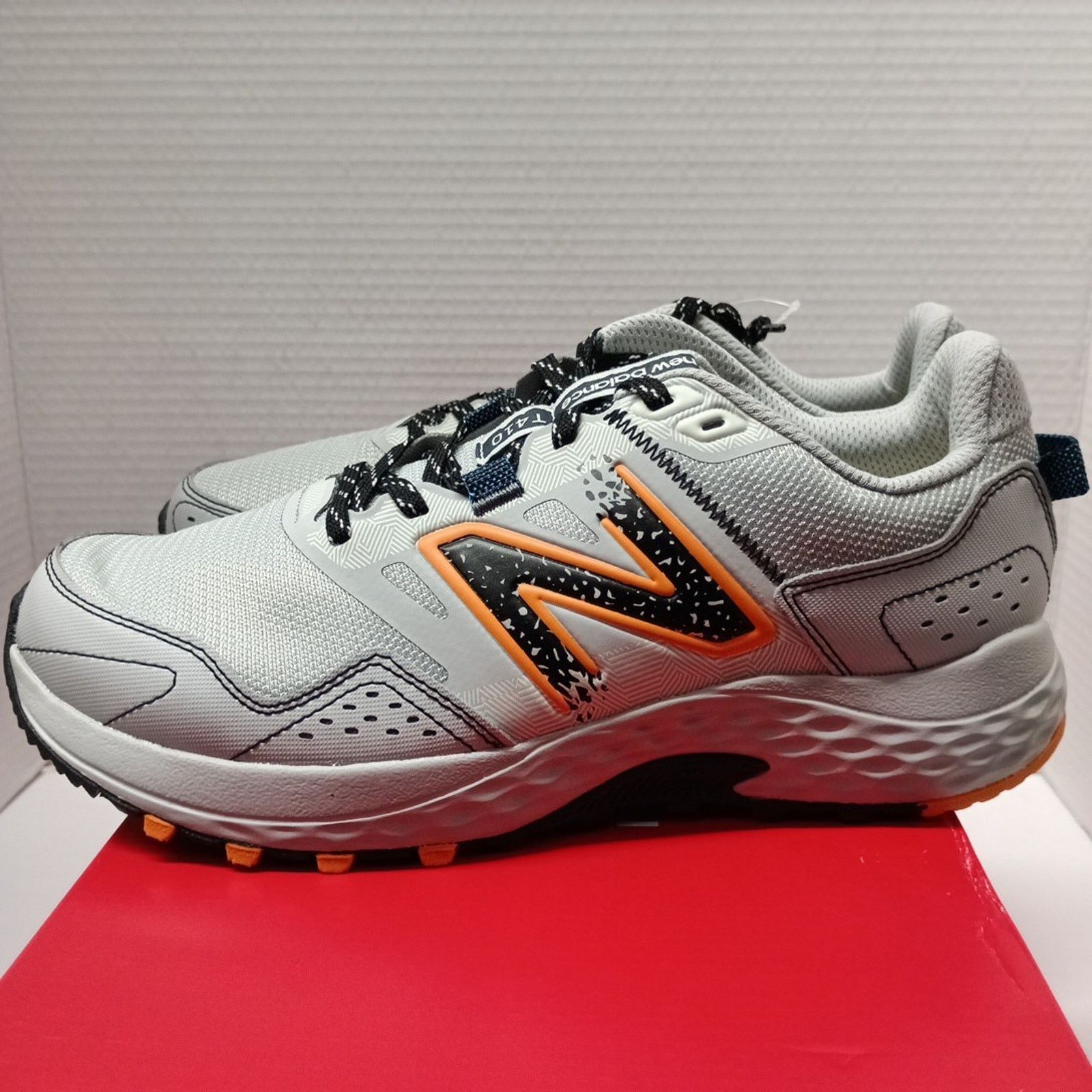 New Balance New Balance 410v8 Trail Shoes Men’s 8.5 Women's 10 4E Wide Size US 8.5 / EU 41-42 - 4 Thumbnail