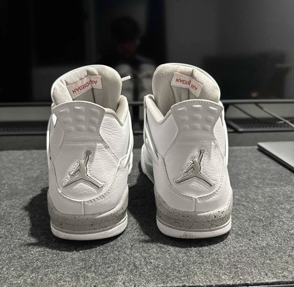 Jordan Brand Jordan 4 White Oreo Size US 10 / EU 43 - 4 Thumbnail