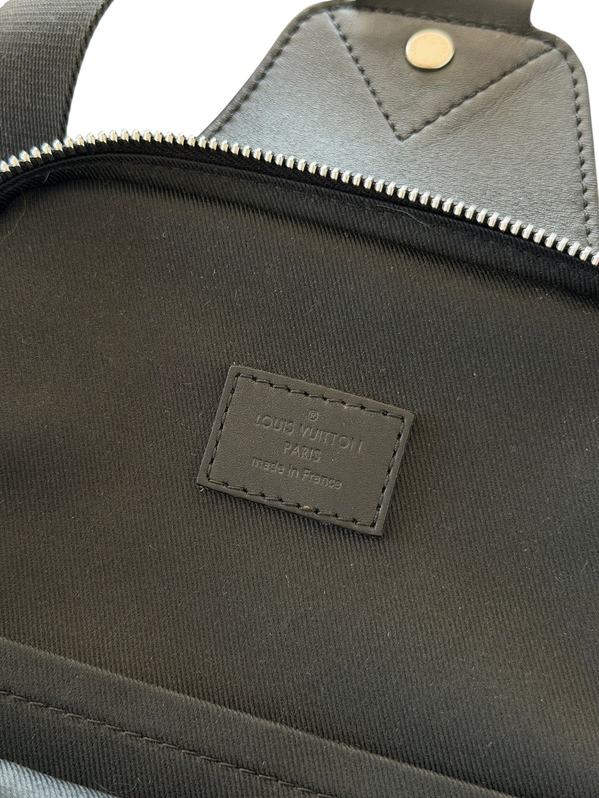 Louis Vuitton Louis Vuitton Damier Infini Black Leather Avenue Sling Bag Size ONE SIZE - 13 Thumbnail