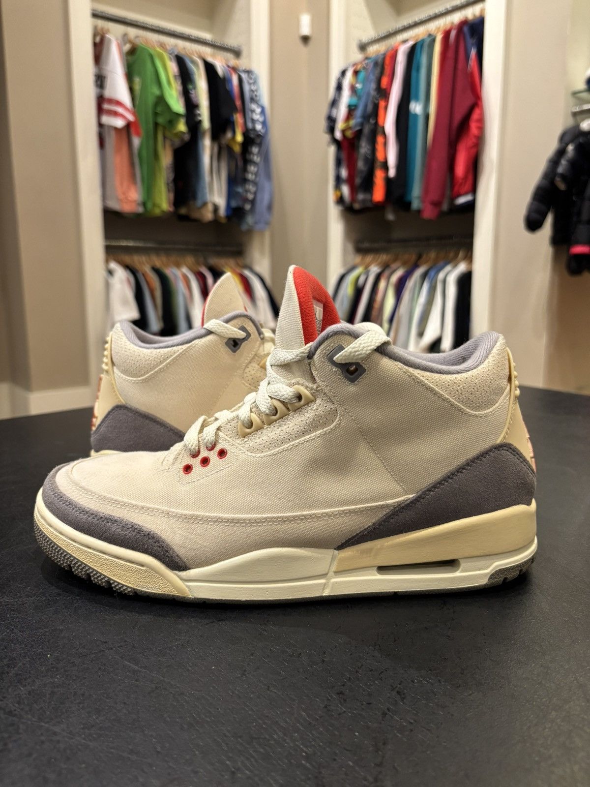 Jordan Brand Jordan 3 Retro Muslin Size US 8.5 / EU 41-42 - 1 Thumbnail