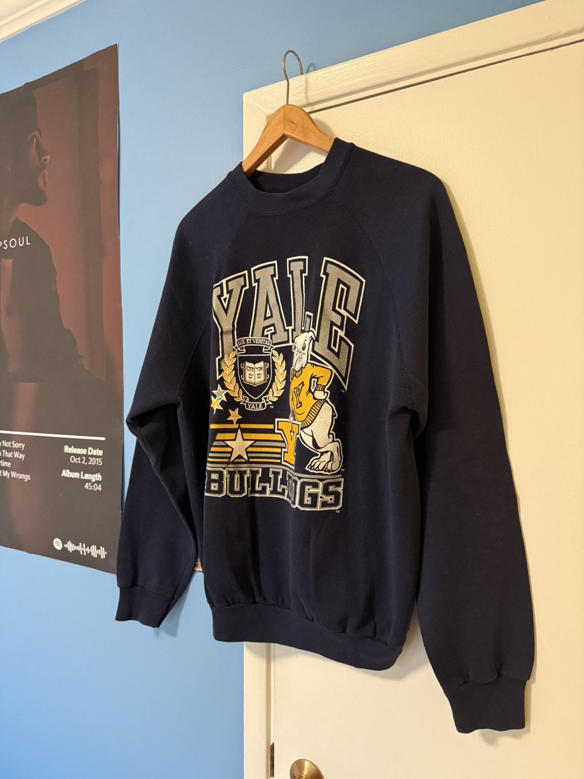 Tultex Yale Bulldog Sweatshirt Large