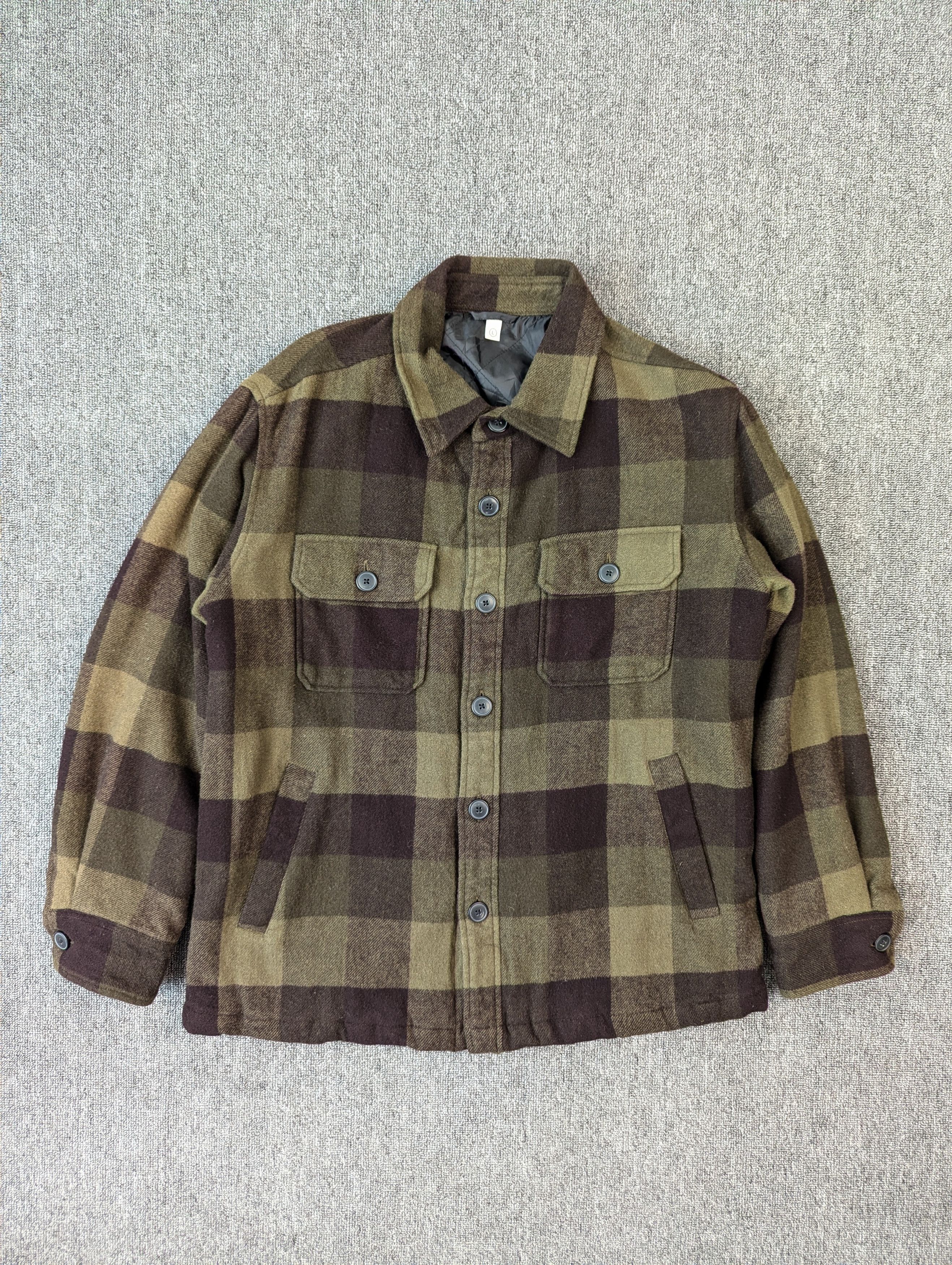 Japanese Brand Vintage Uniqlo Wool Quilted Checkered Flannel Jacket Size US L / EU 52-54 / 3 - 1 Thumbnail
