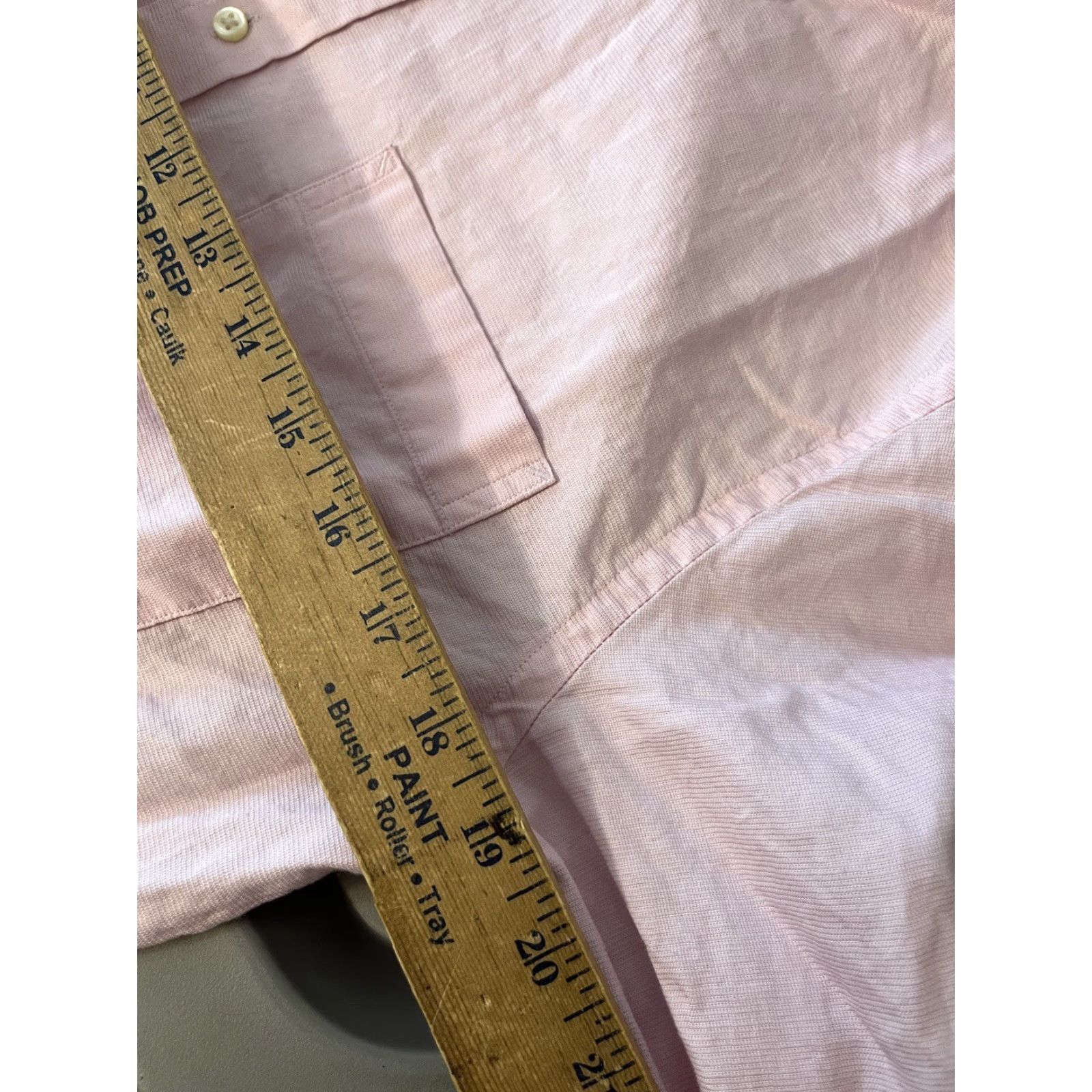Tommy Hilfiger Tommy Hilfiger Slim Fit Pink Solid Long Sleeve Button Down Shirt Size 15.5 Size US M / EU 48-50 / 2 - 5 Thumbnail
