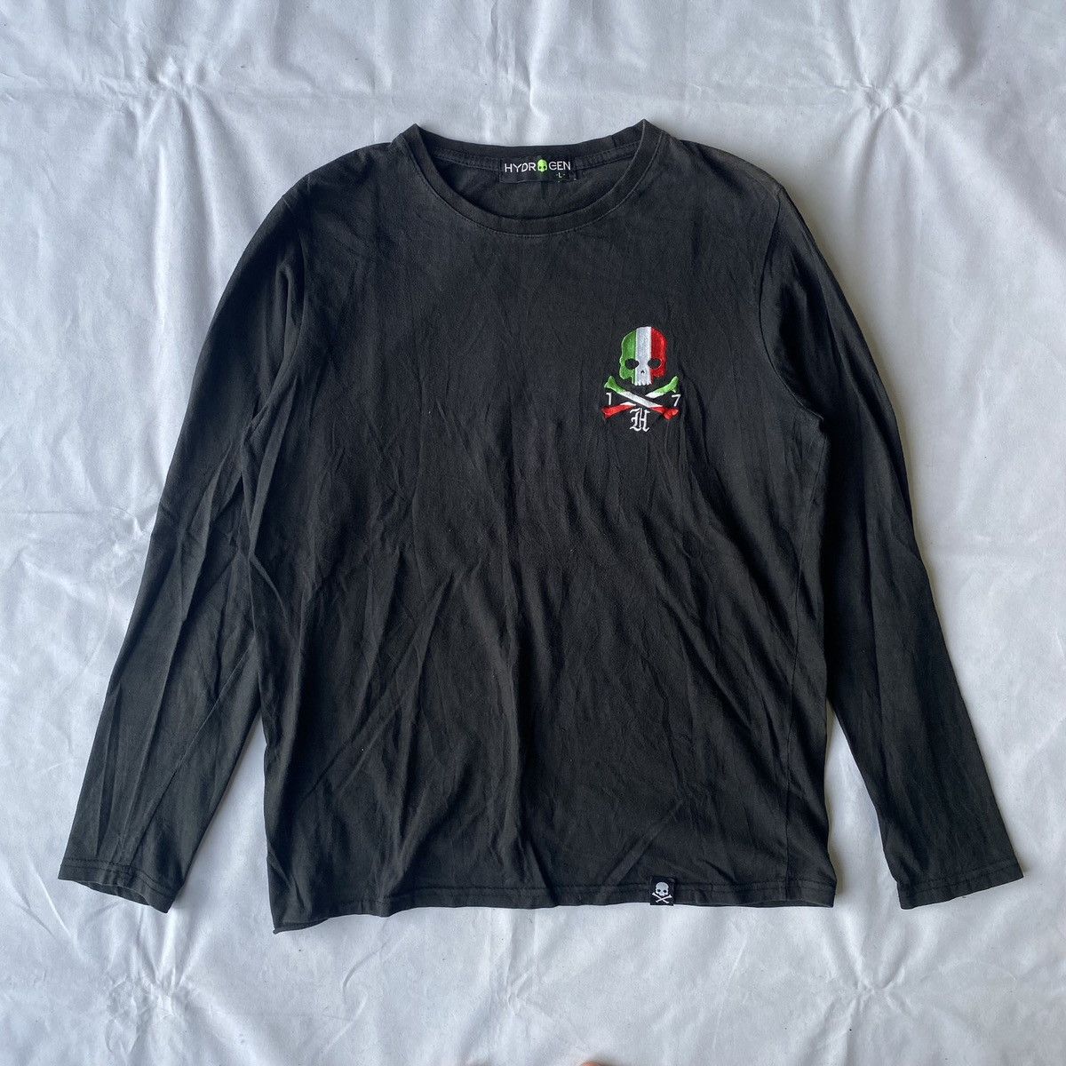 HYDROGEN × Japanese Brand Hydrogen Italy Cross Bone Skull Logo Long Sleeve Size US L / EU 52-54 / 3 - 2 Thumbnail