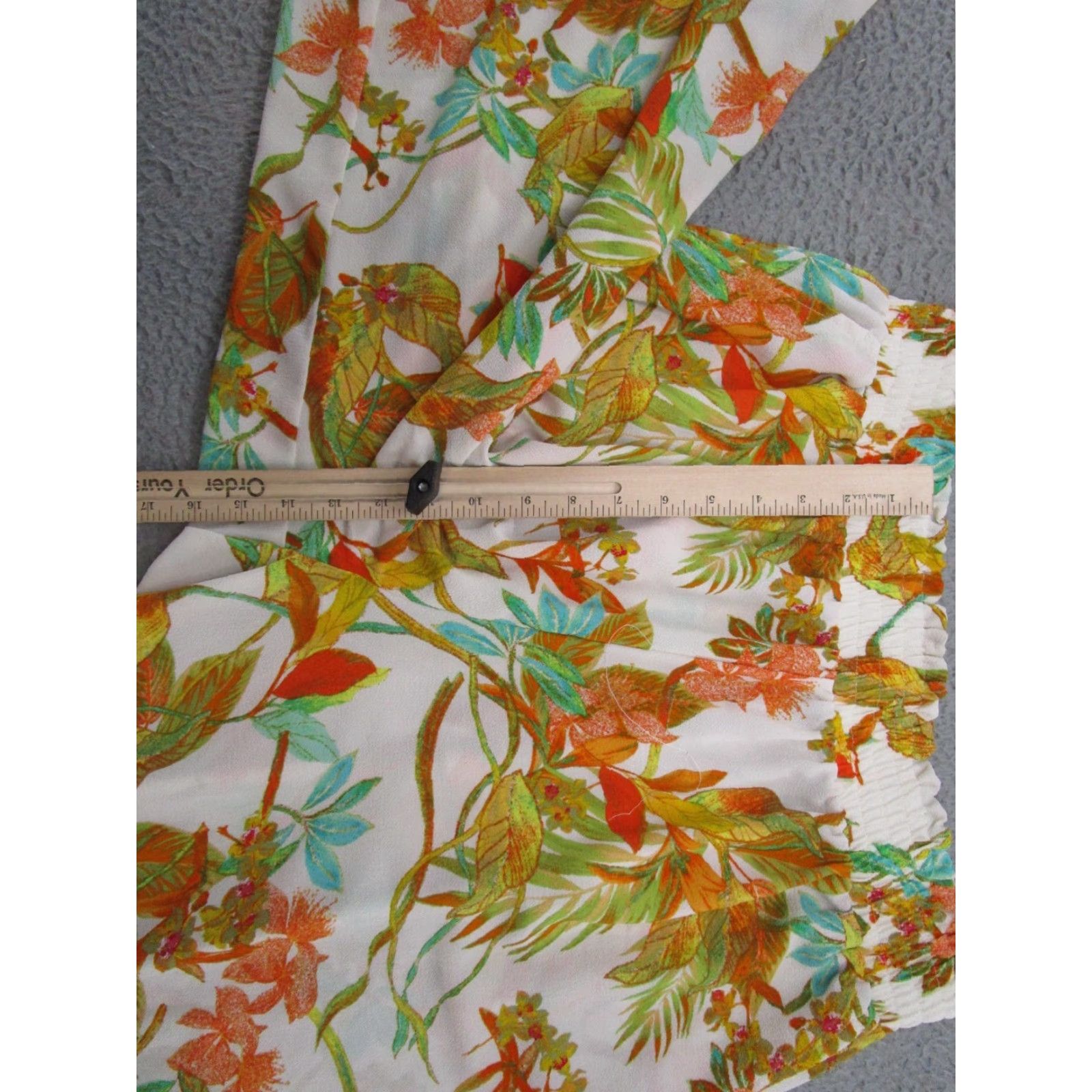 Vintage Rose Olive Women's Plus 1X Wide Leg Crop Resort Floral Tropical Pants Size 40" / US 18 - 7 Thumbnail