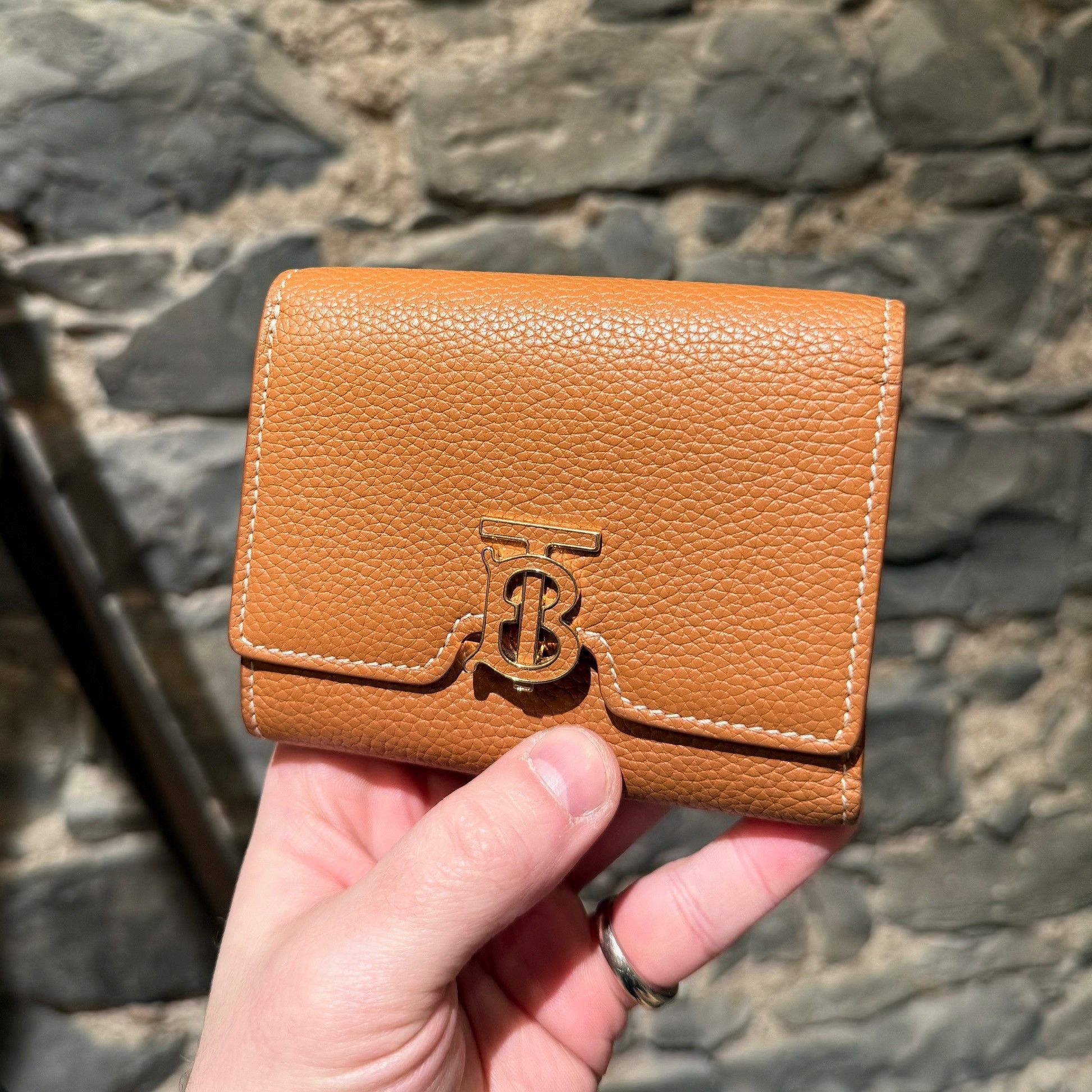 Burberry Burberry TB Compact Trifold Tan Grained Leather Wallet Size ONE SIZE - 16 Thumbnail