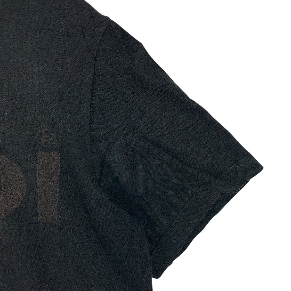 Fendi Vintage FENDI big spellout designer tee Size US M / EU 48-50 / 2 - 7 Thumbnail