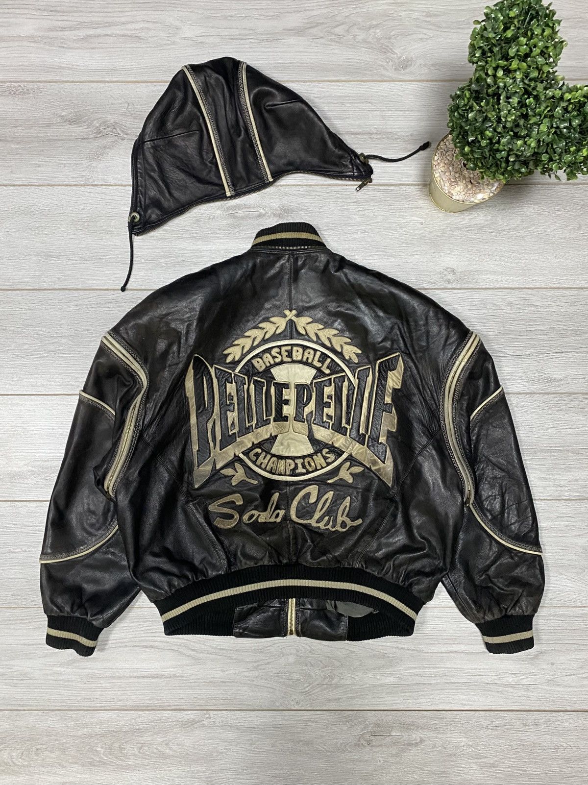 Pelle Pelle × Vintage Vintage Pelle Pelle Stadium Jumper Award