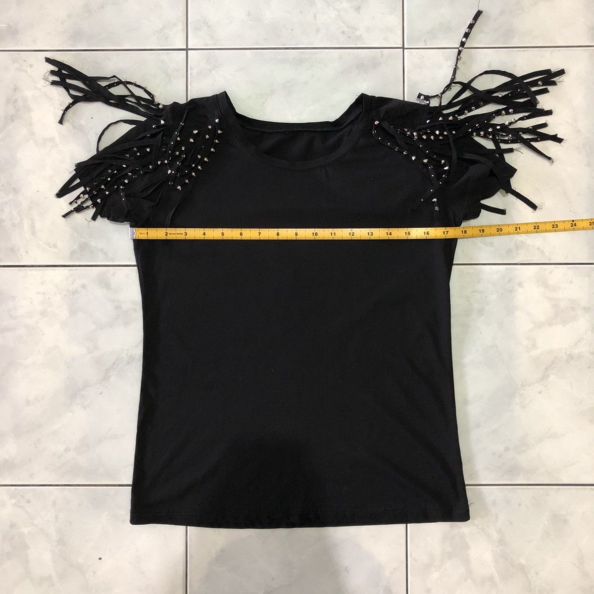 If Six Was Nine Studded Hairy Shoulder Gothic Punk Grunge Emo Style Tshirt Size M / US 6-8 / IT 42-44 - 11 Thumbnail
