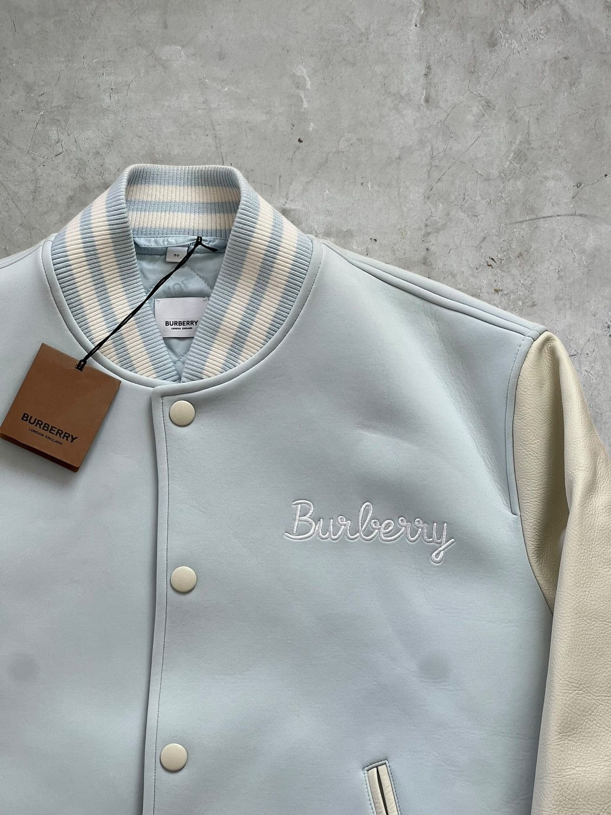 Burberry Burberry Embroidered Graphic Leather Varsity Jacket Size US M / EU 48-50 / 2 - 3 Thumbnail
