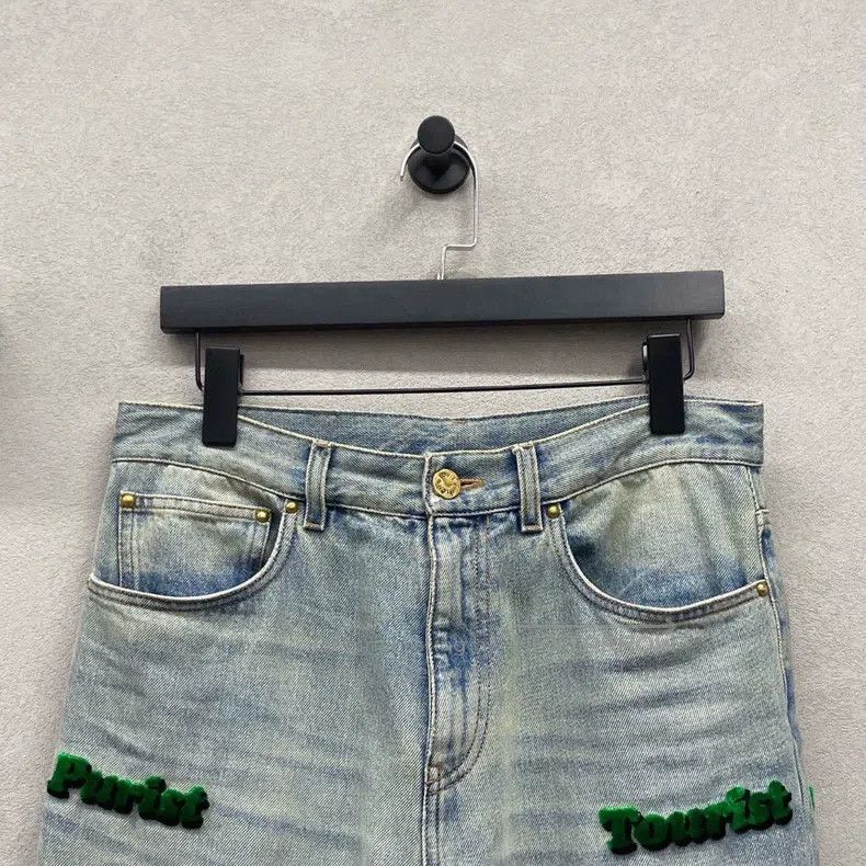 Louis Vuitton Louis Vuitton Classic graphic print jeans Size US 30 / EU 46 - 4 Thumbnail