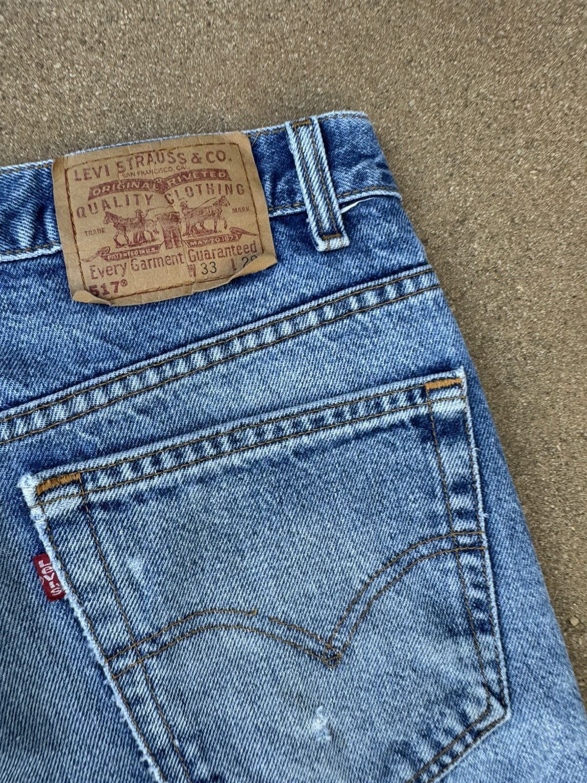 Levi's Vtg 90s Levi’s 517xx Red Tab Bootcut Flare Faded Jeans 33x29 Size US 33 - 8 Thumbnail
