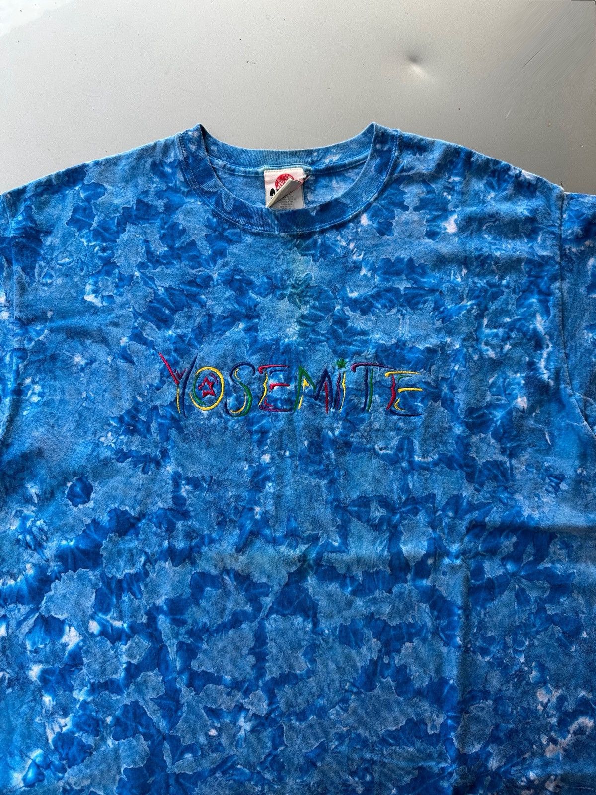 Vintage Vintage 90's Yosemite Tie Dye Embroidery Tees Size US L / EU 52-54 / 3 - 3 Thumbnail