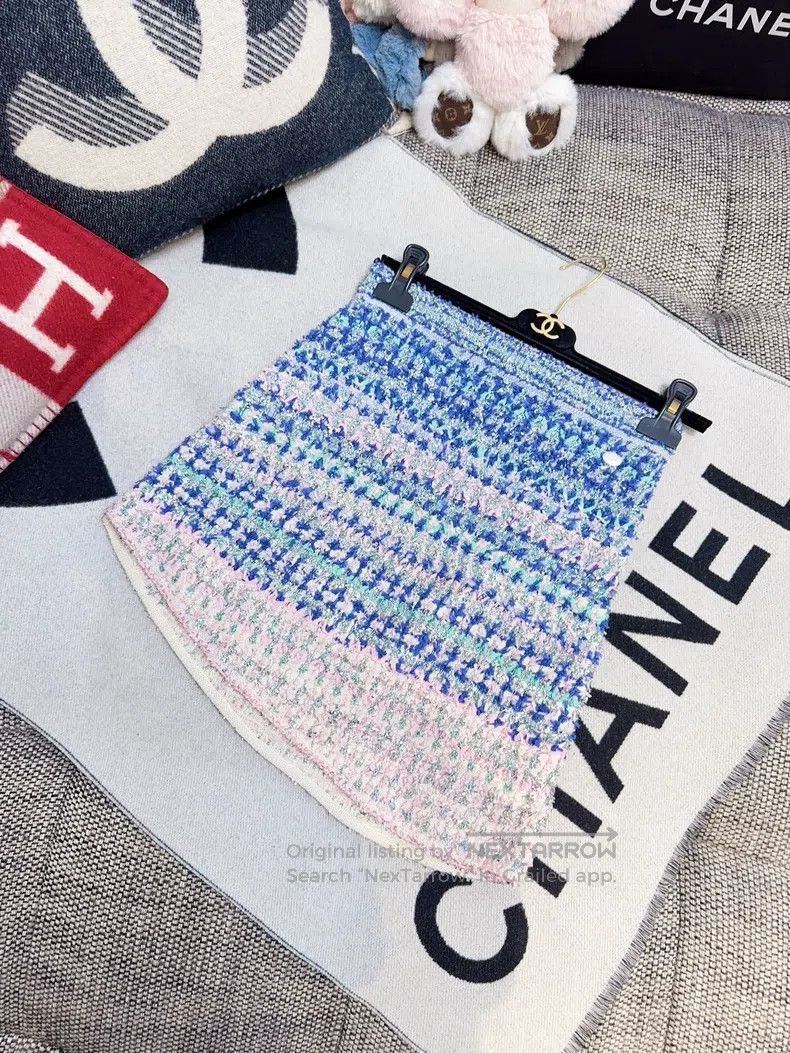 Chanel Chanel 18s waterfall series pink and blue colour shiny irr Size 42" / US 20 - 9 Thumbnail
