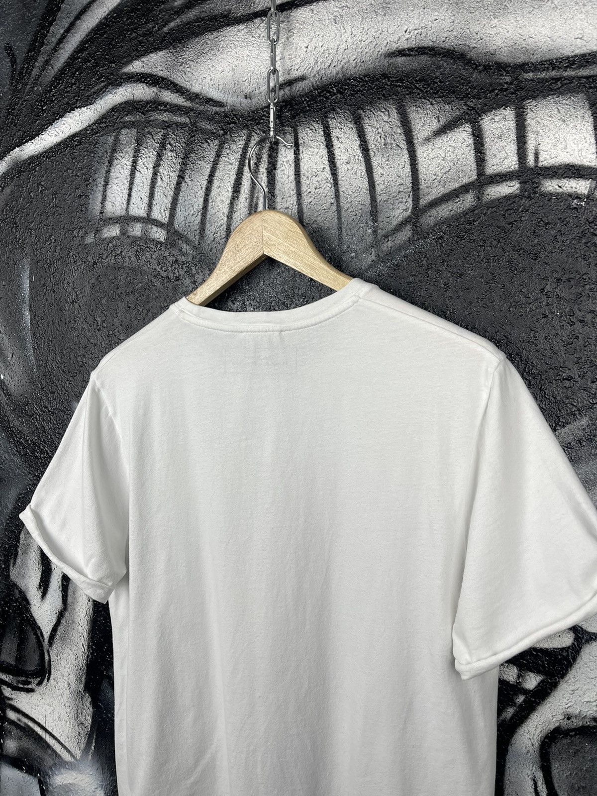 Balmain Balmain Flocked Coin White T-Shirt Men’s Size L Size US L / EU 52-54 / 3 - 8 Thumbnail