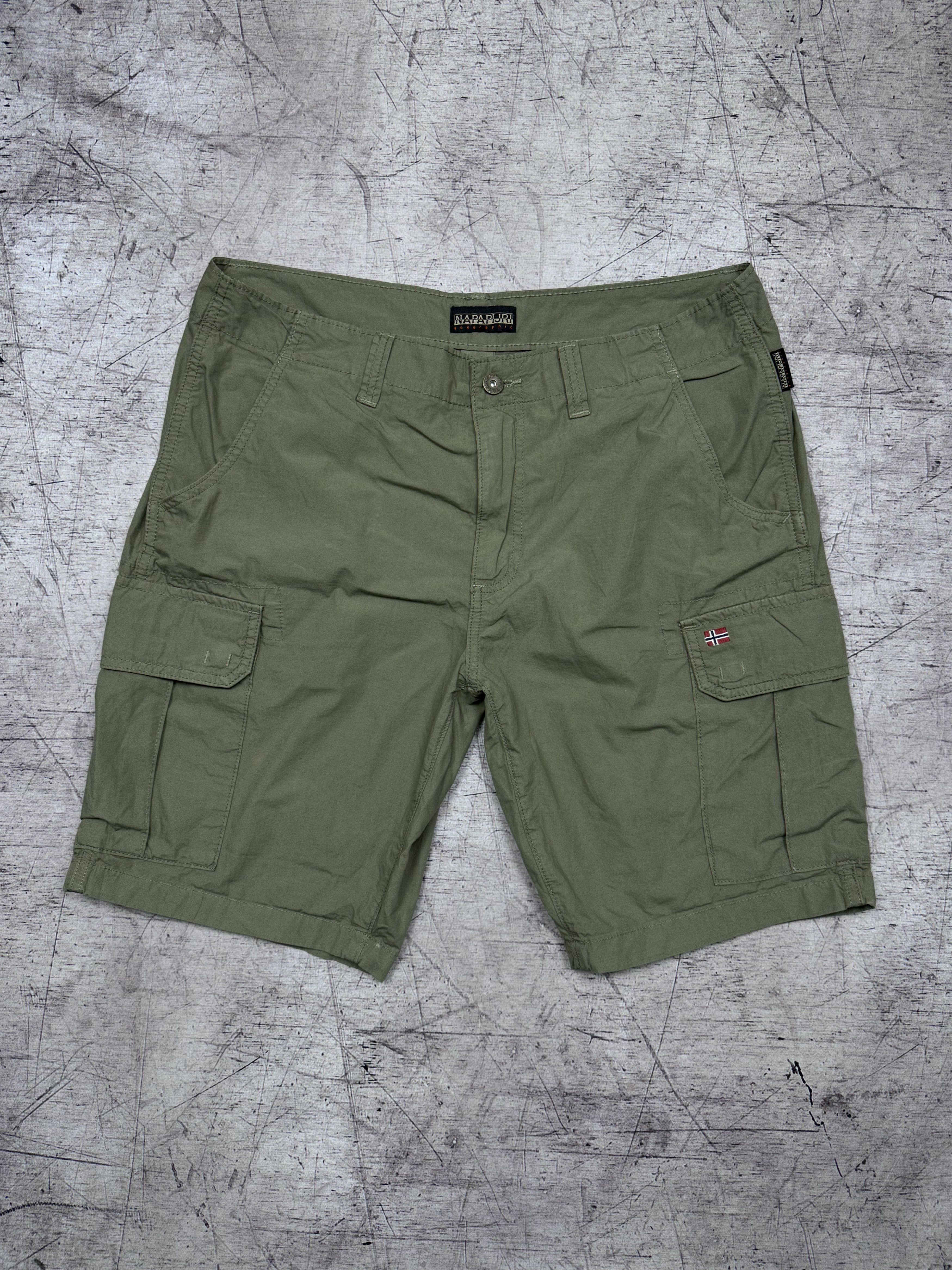 Napapijri Napapijri Mens Cargo Shorts Size US 34 / EU 50 - 1 Thumbnail