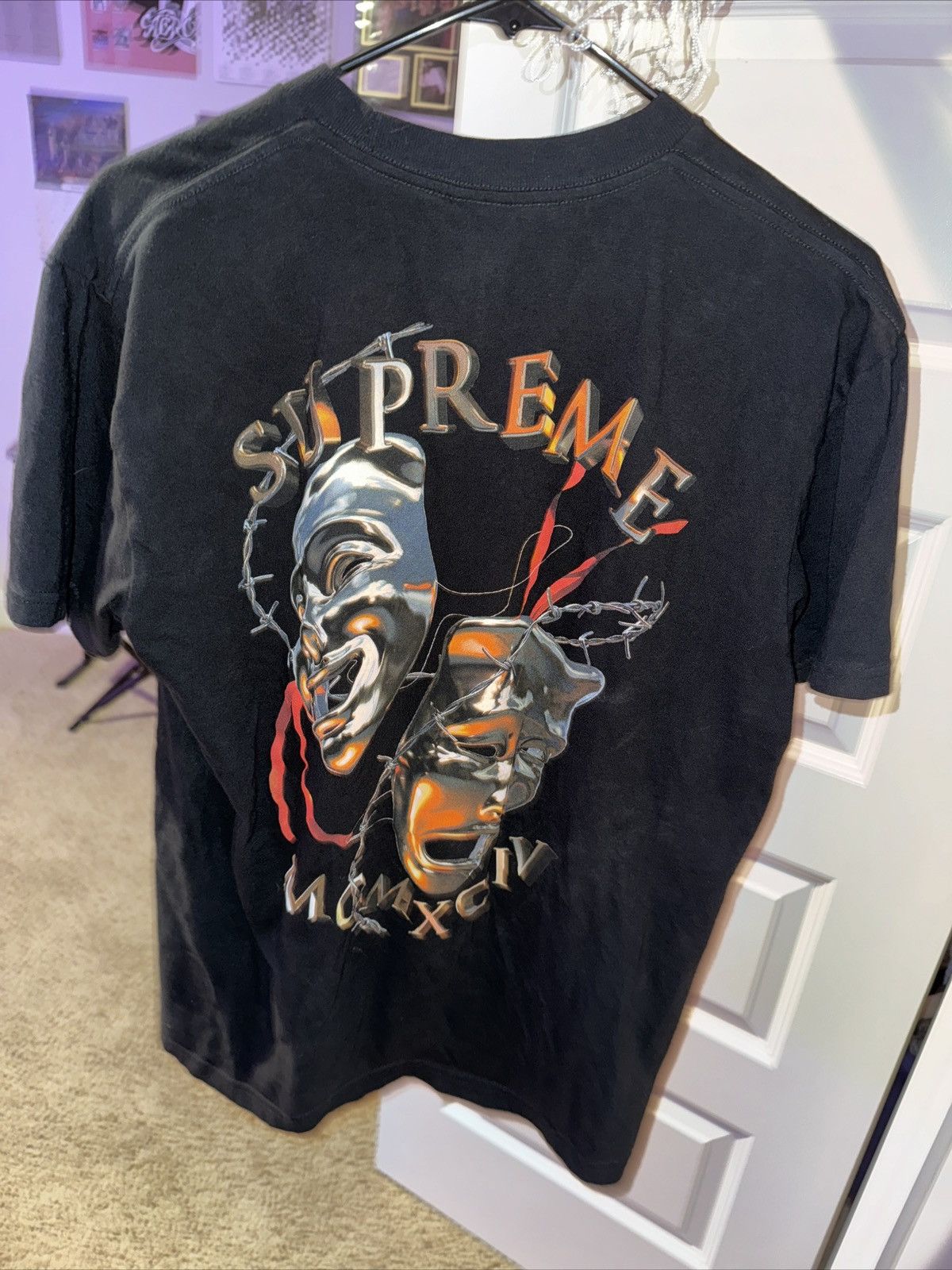 Supreme deals laugh tee