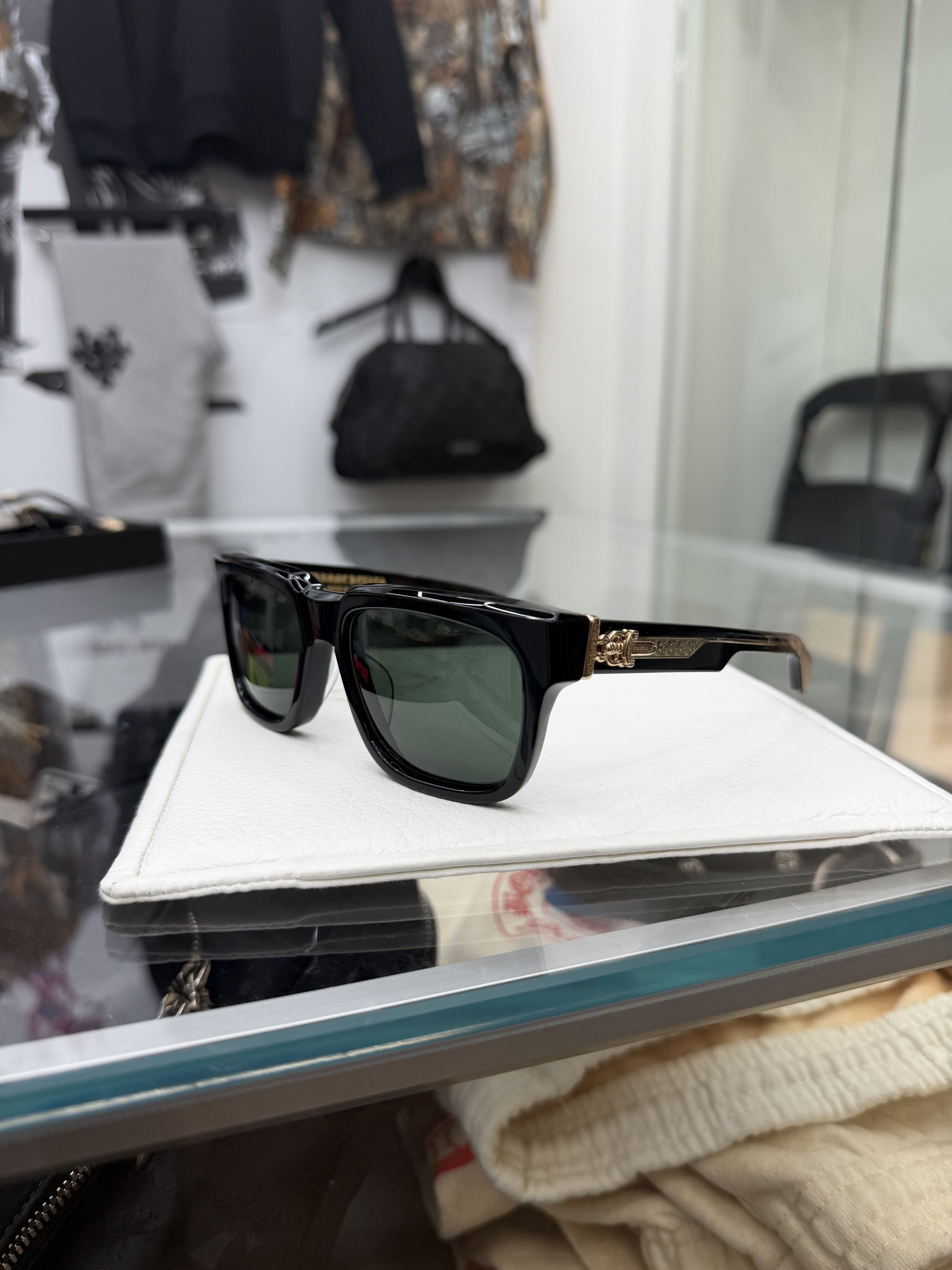 Chrome Hearts Chrome Hearts Box Officer Sunglasses Black/Gold Size ONE SIZE - 1 Thumbnail