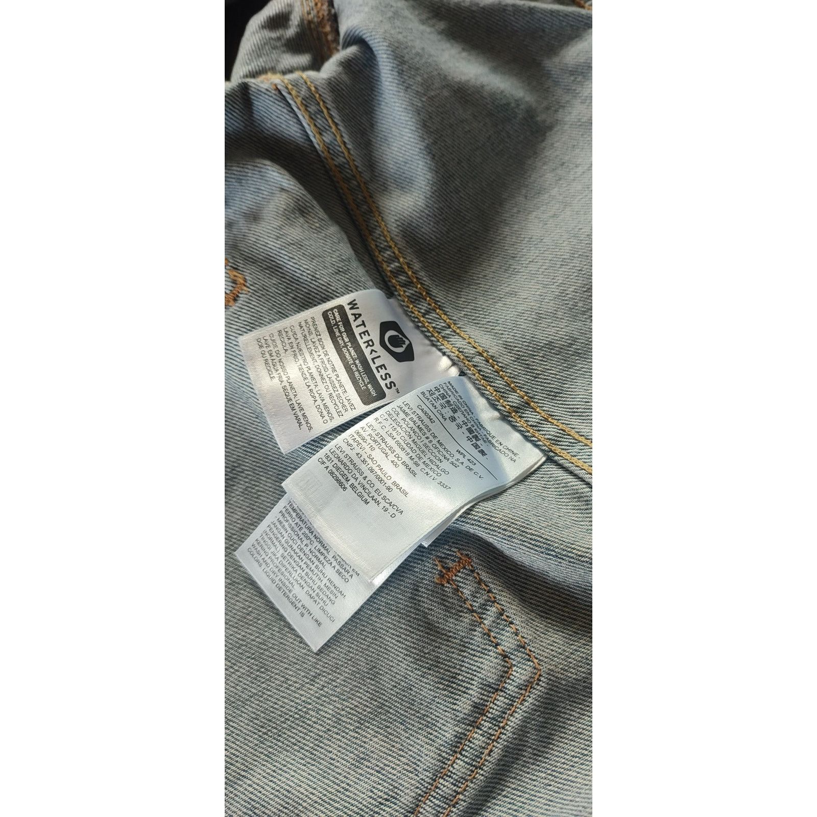 Levi's Levi’s Women’s Jean Jacket – Size Small Very Good Condition Size S / US 4 / IT 40 - 4 Thumbnail