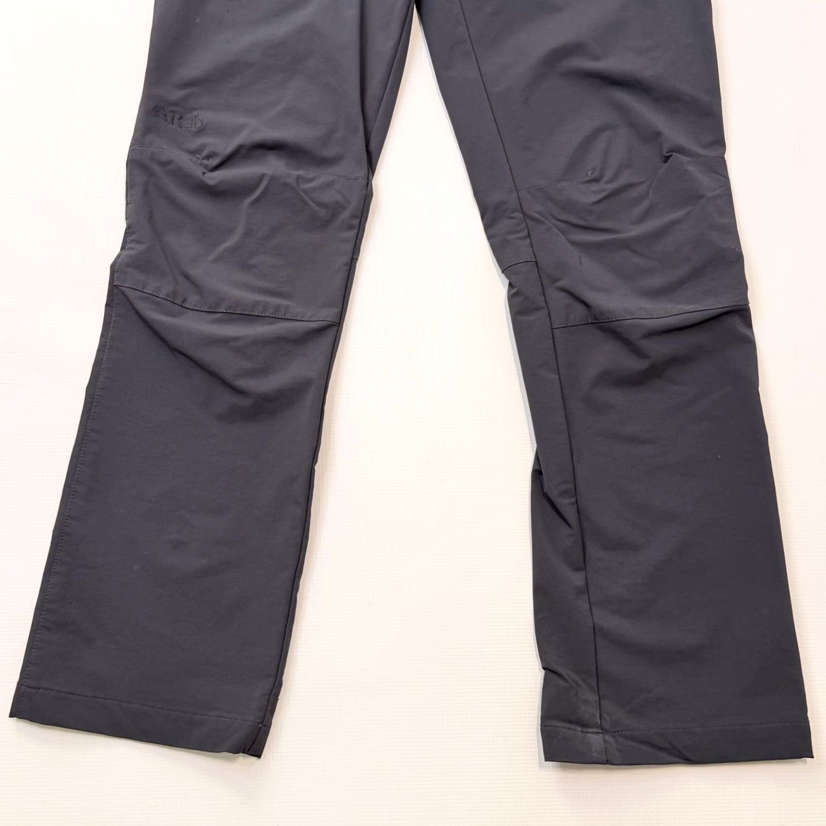 Rab VINTAGE Rab Vector Pants Womens XS Gray Softshell Hiking Zip Pockets Stretch Outdoor Size 26" / US 2 / IT 38 - 4 Thumbnail